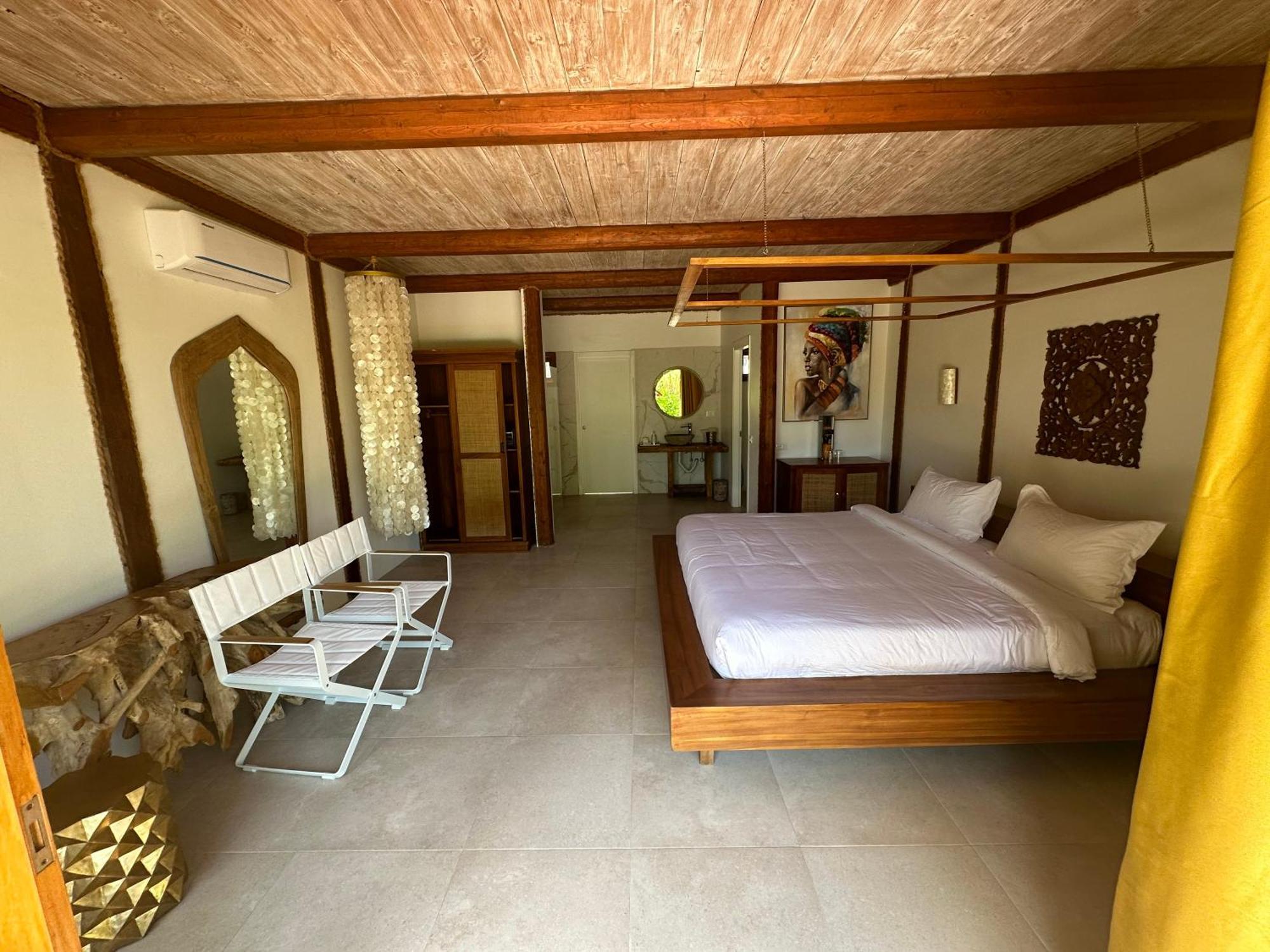 Sensations Eco-chic Hotel 5*