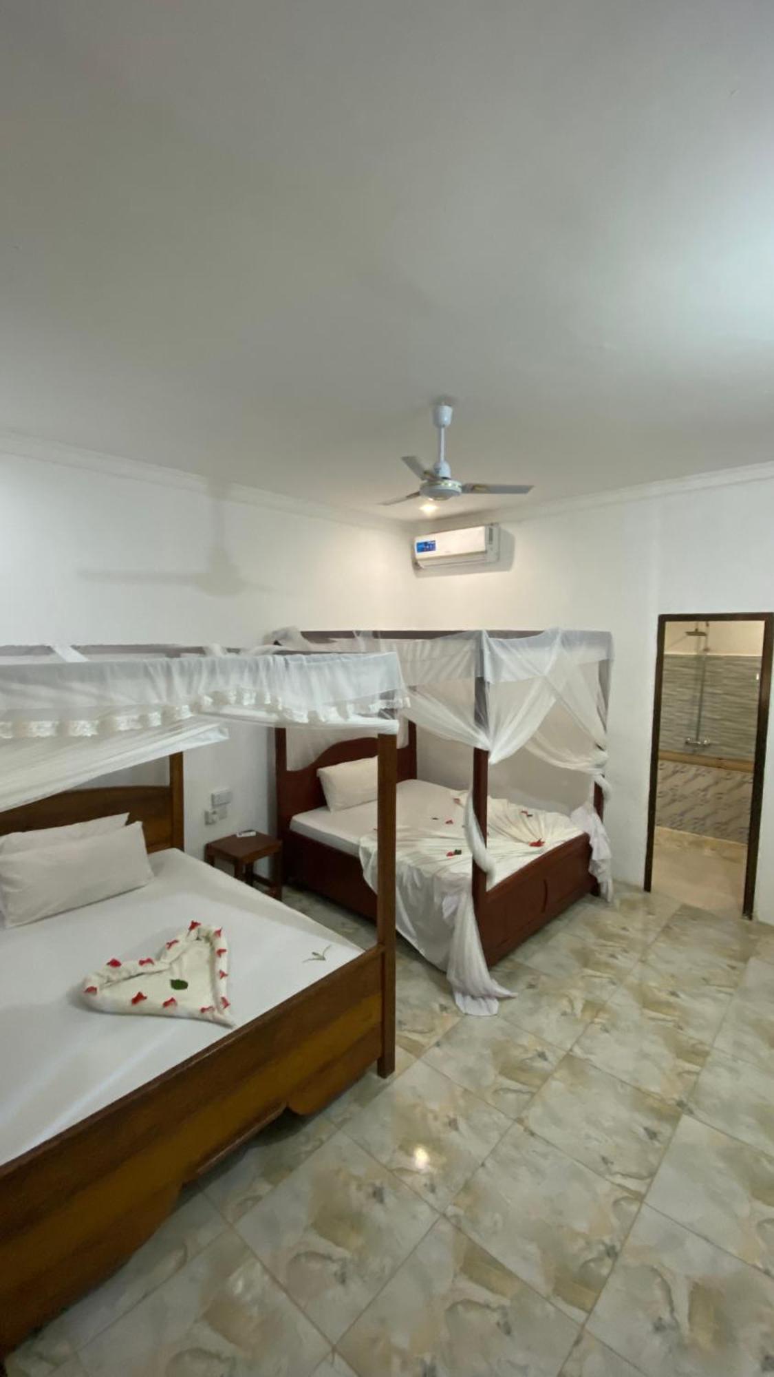 Tropicana 3*