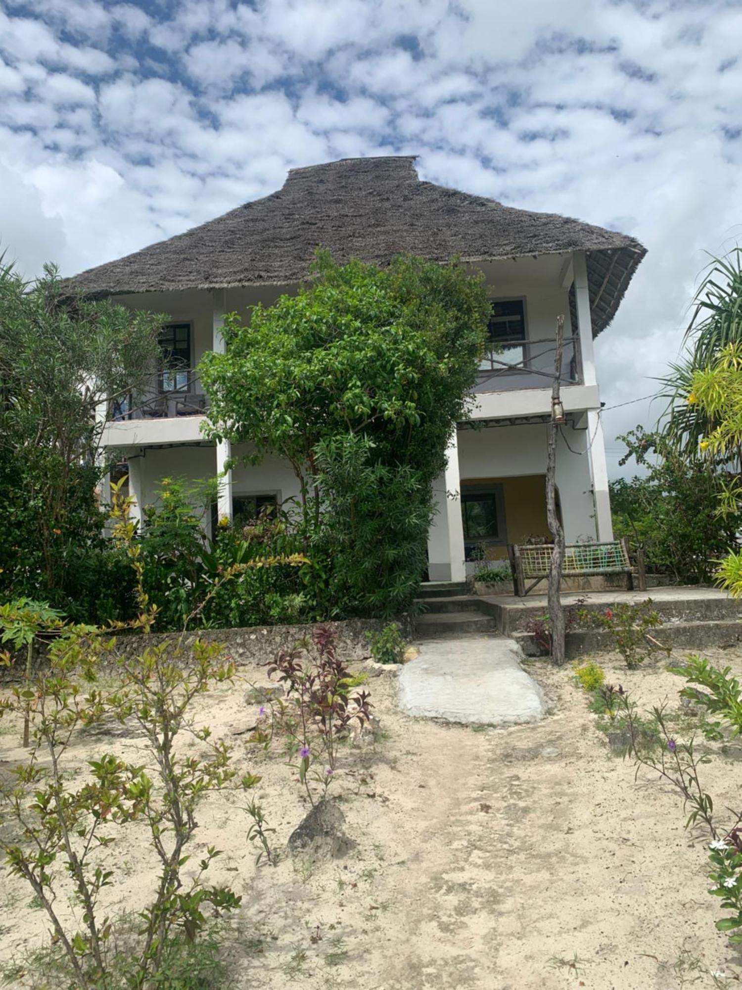 Hotel Mustapha' S Place Bwejuu