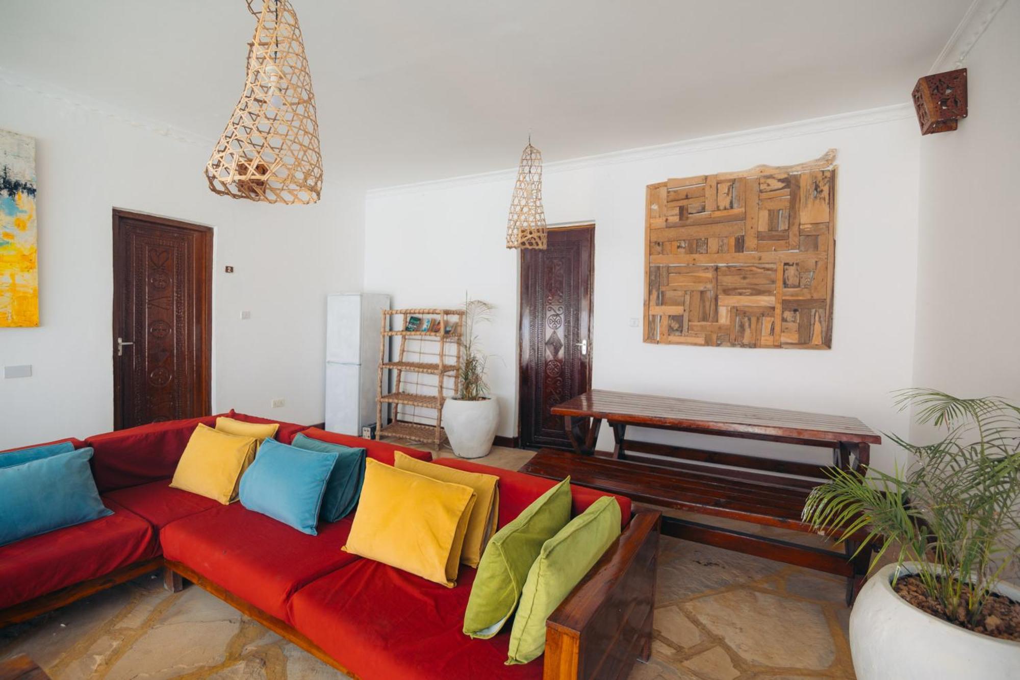Bukoba Villas - Lily - Private Pool, Ac & Wi-fi