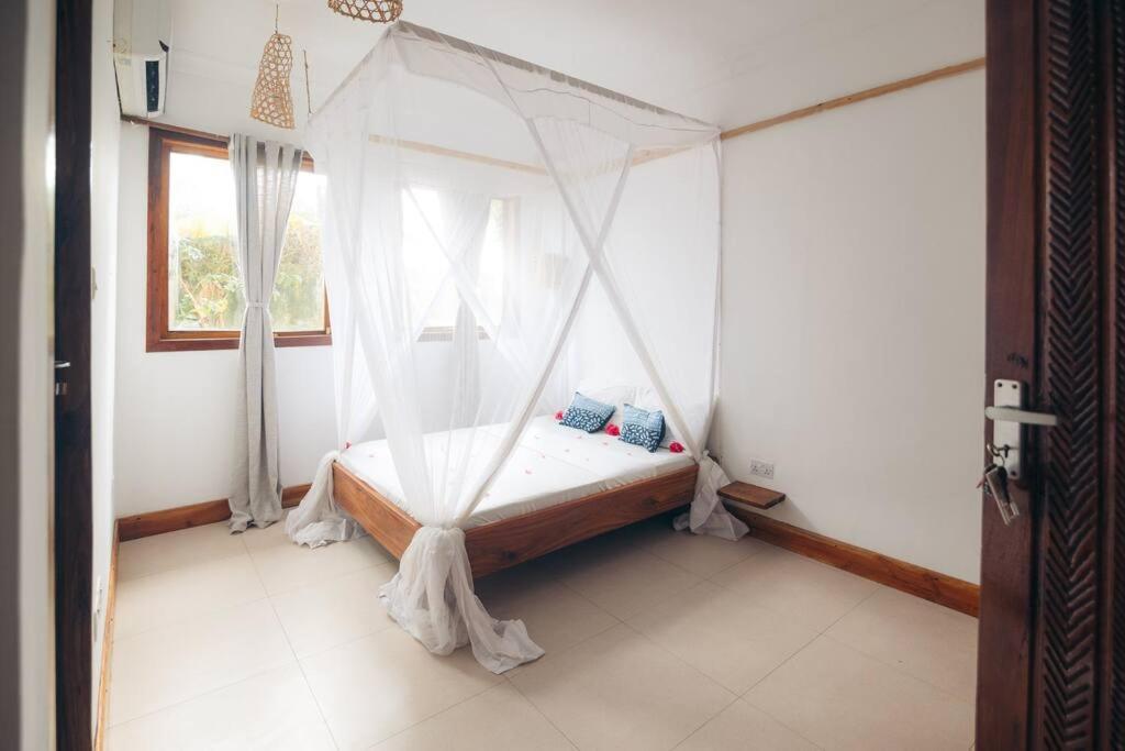 Bukoba - Olive - Private Pool, Ac & Wi-fi Villa
