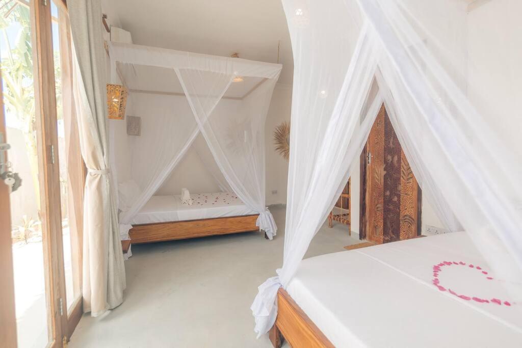 Villa Bukoba - Olive - Private Pool, Ac & Wi-fi *
