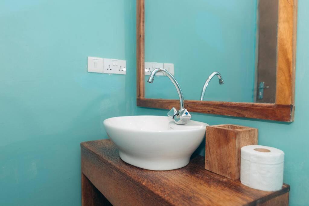 Bukoba - Olive - Private Pool, Ac & Wi-fi Villa *