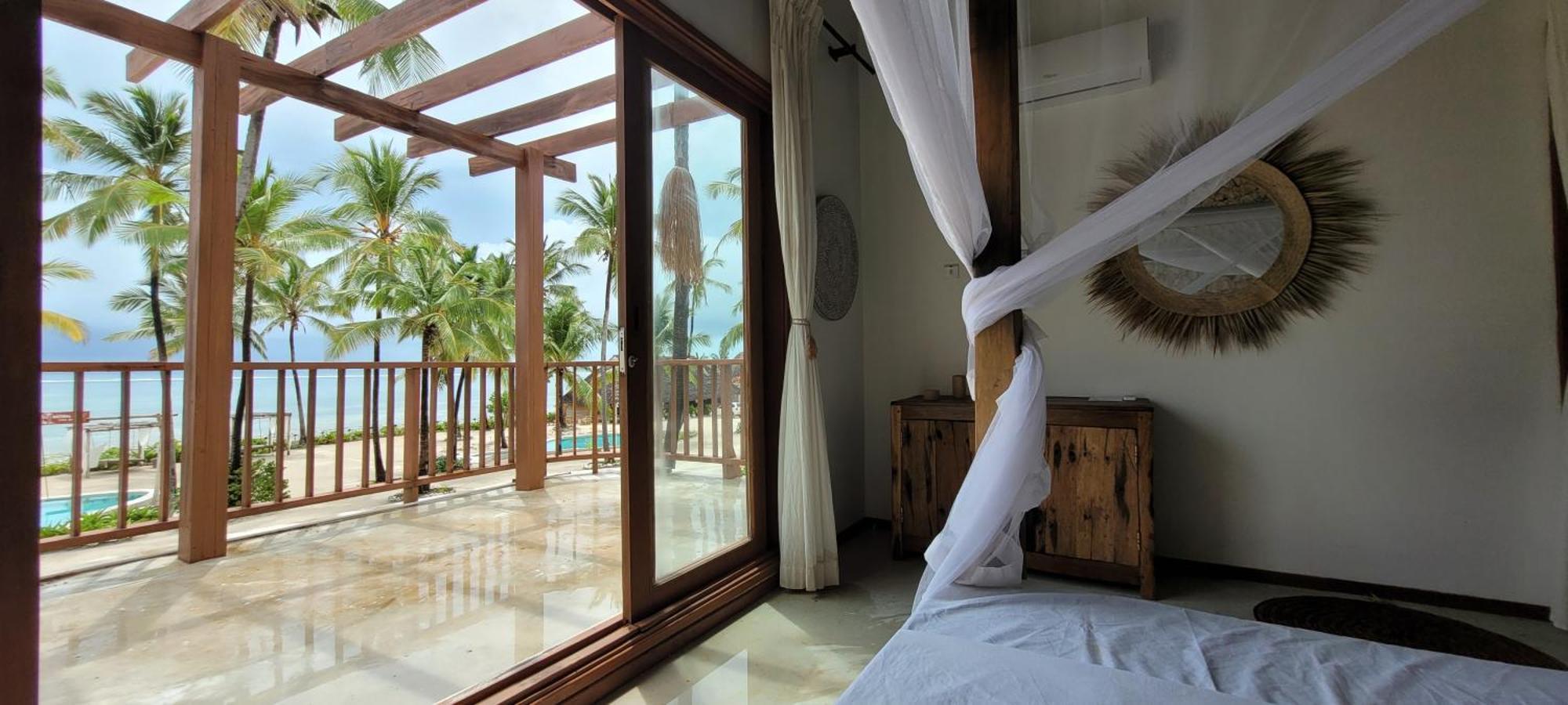 Ocean View With Pool, Zanzibar Villa
