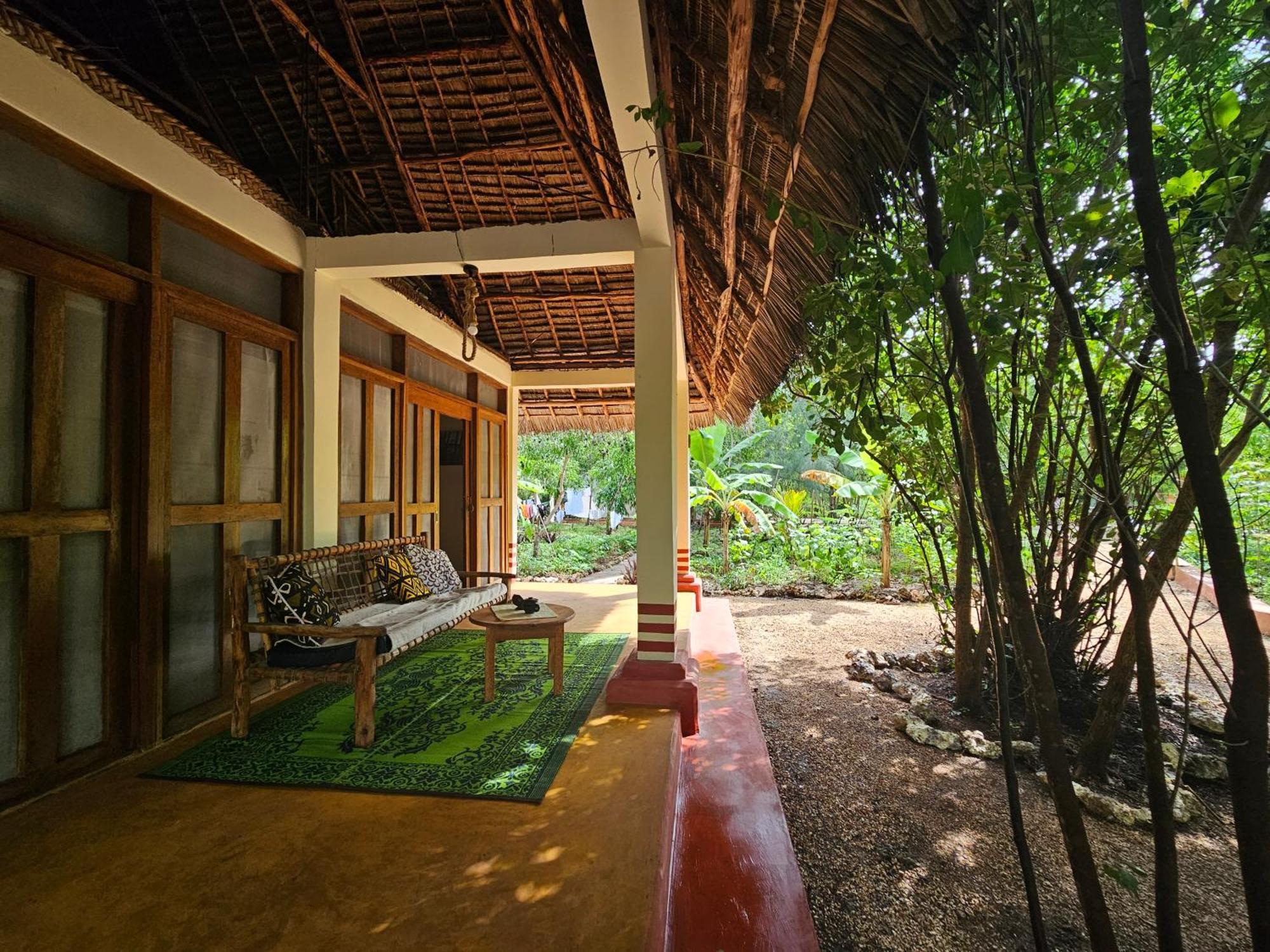 Karibu Maisha