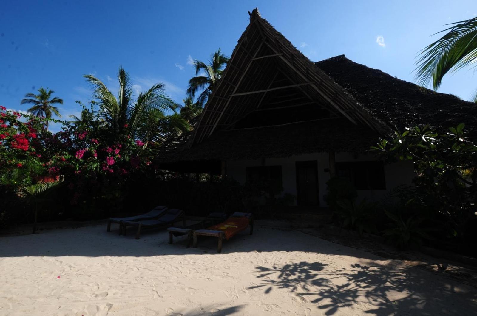 Noah Zanzibar * Kiwengwa (Zanzibar)