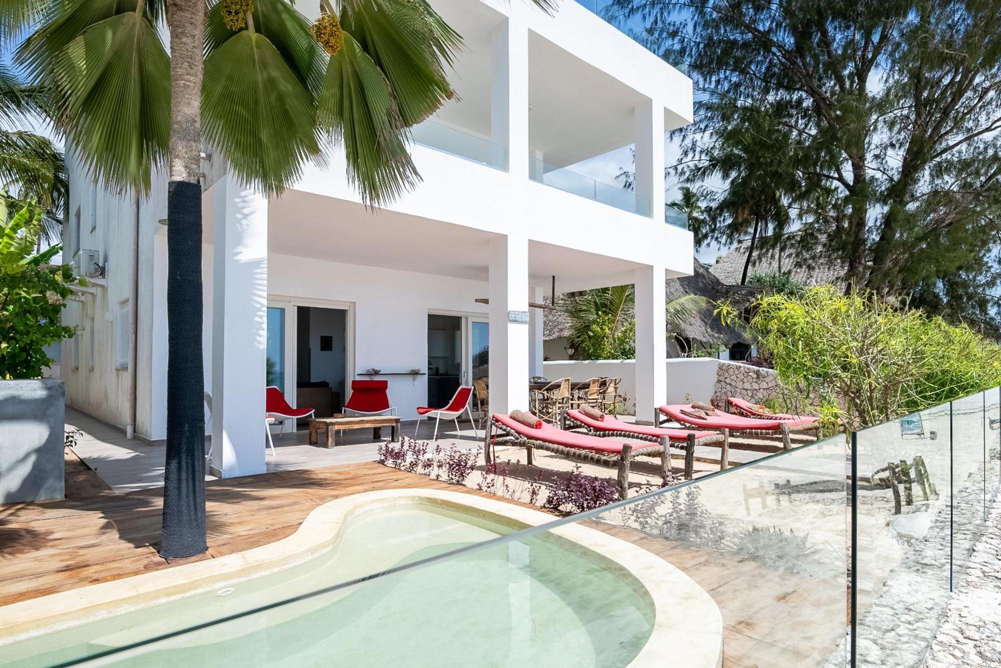 Ocean Blue With Panoramic Pool Zanzibarhouses