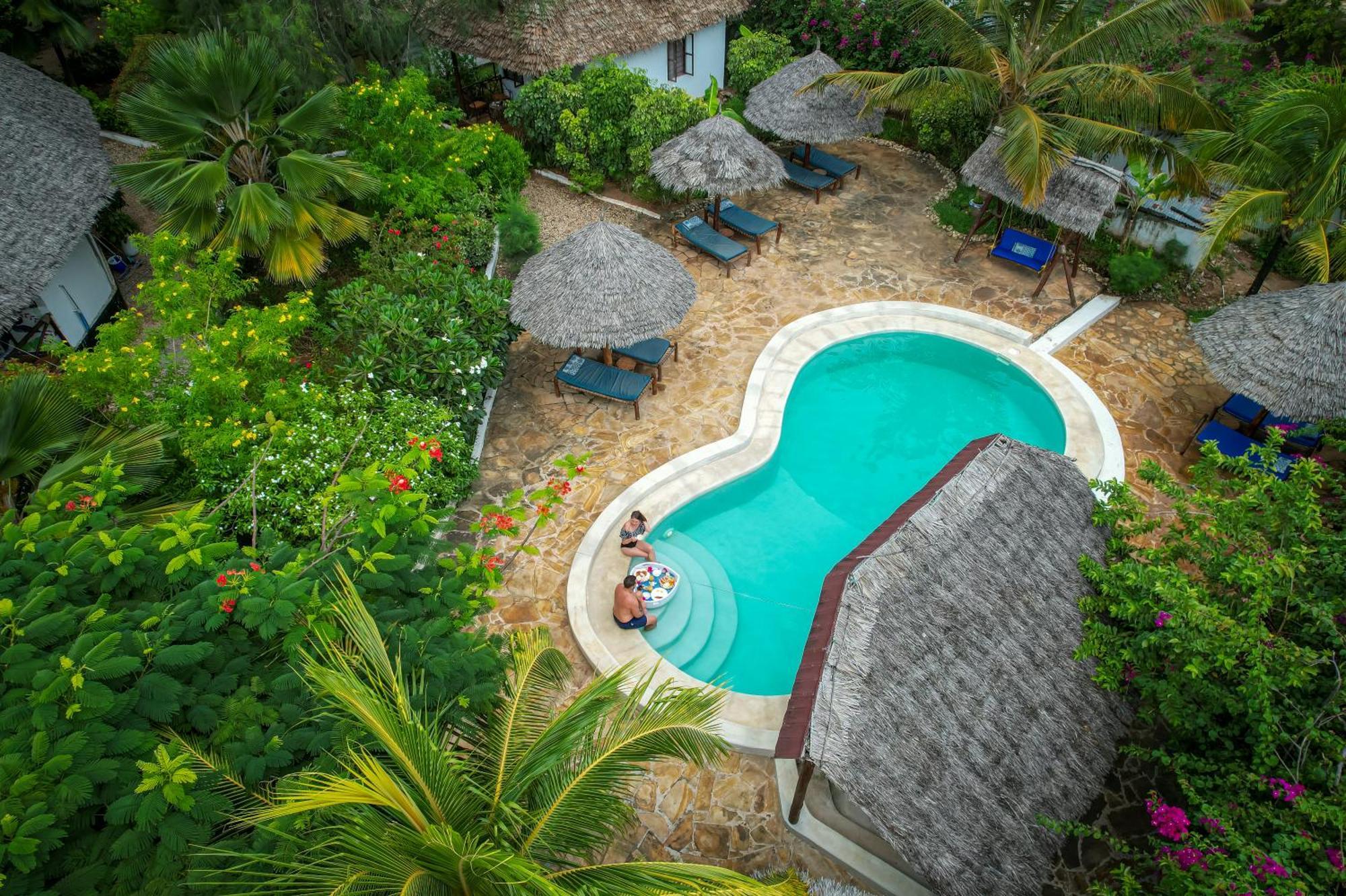 Hotel Mawimbi *