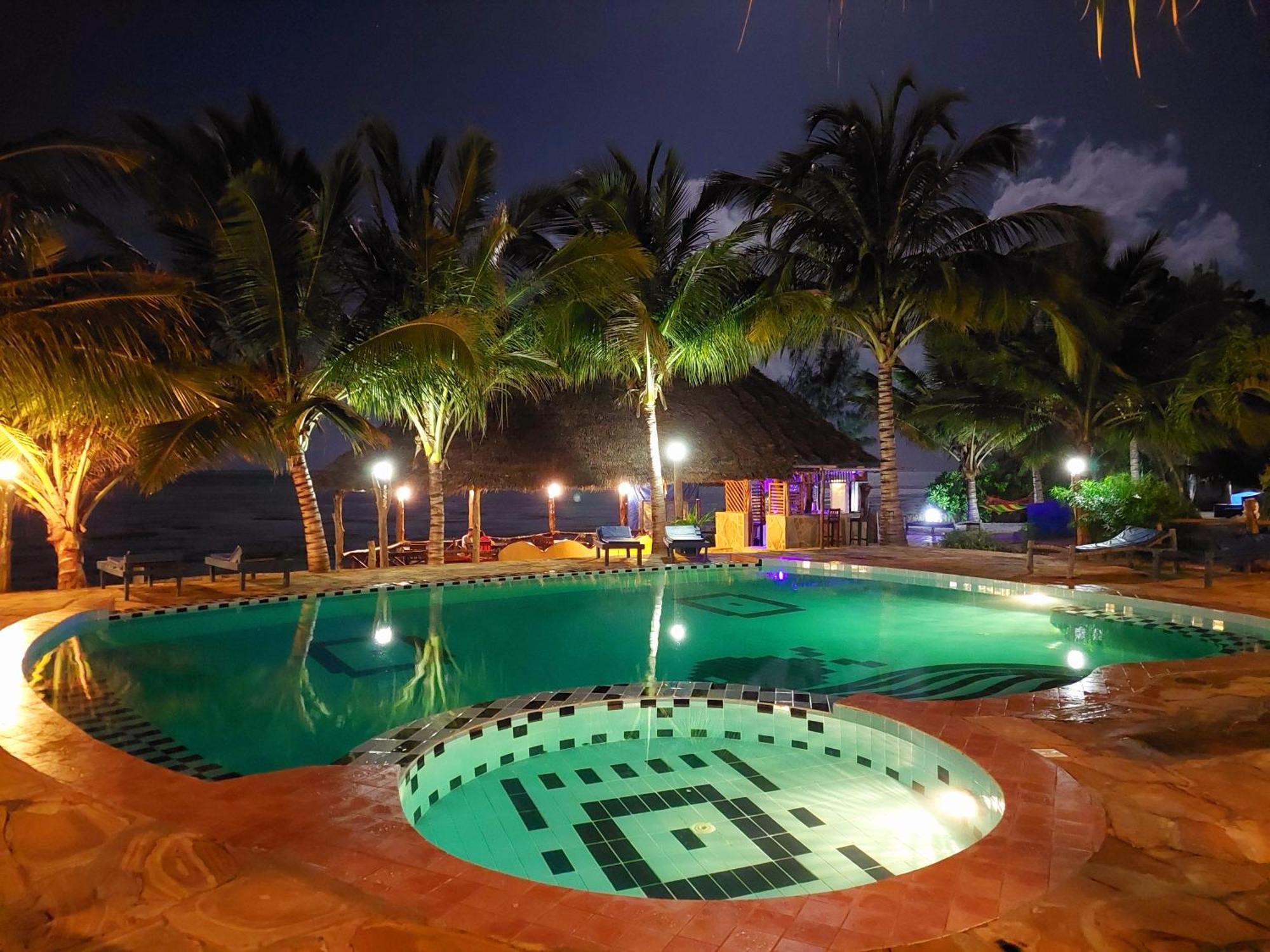 Hotel Queen Of Sheba Pongwe