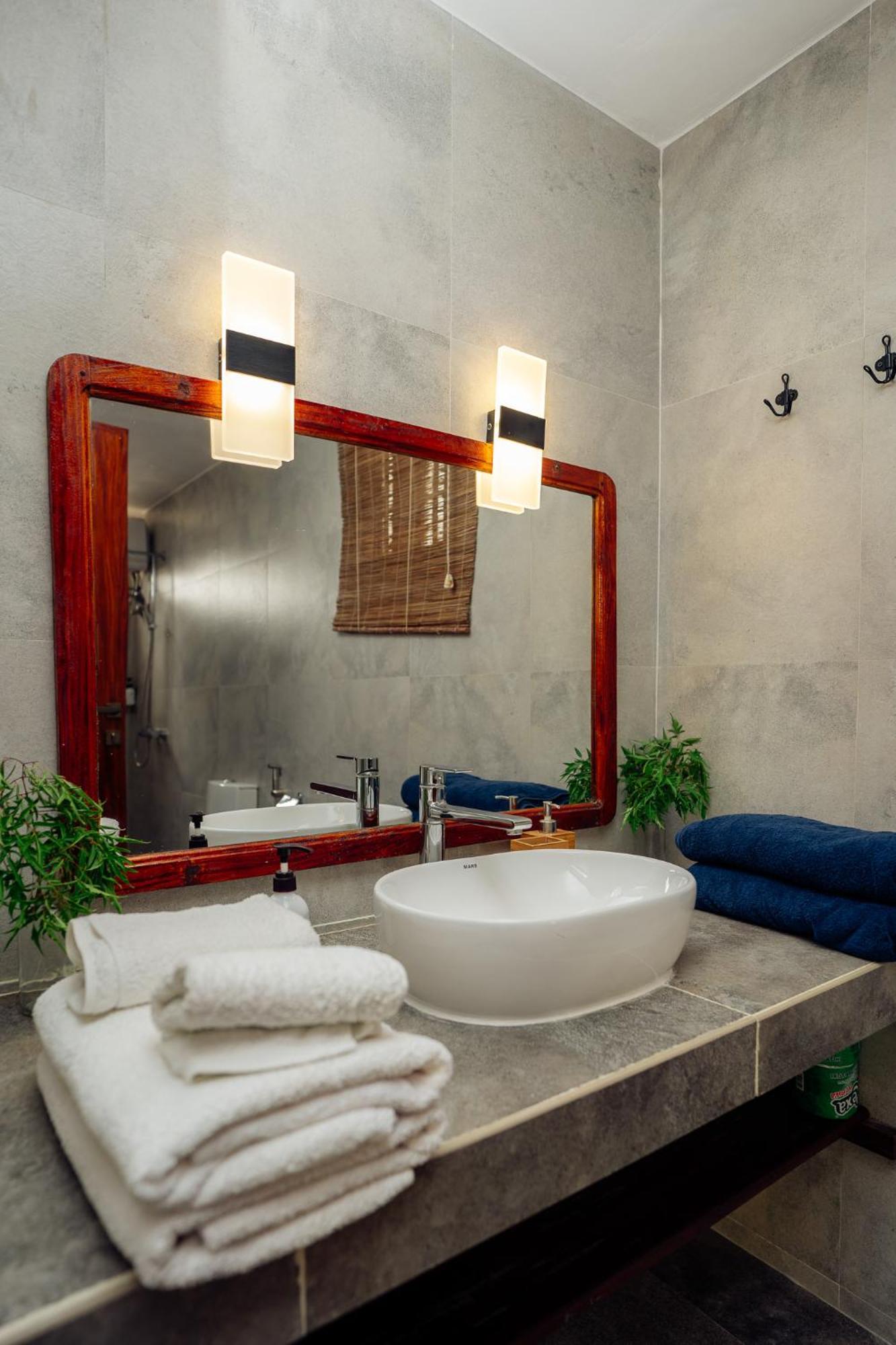 Hotel Savera 3*