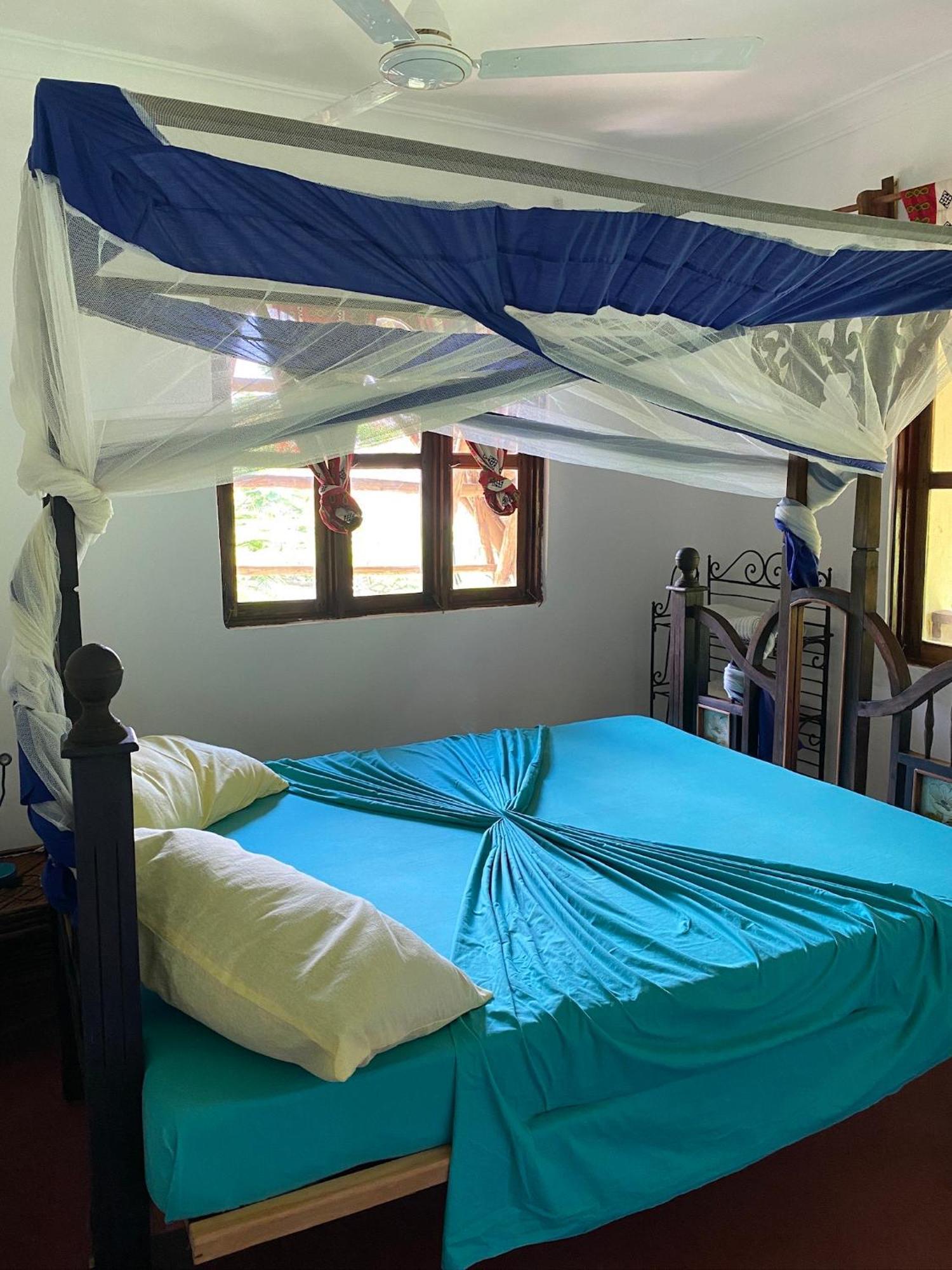 Hotel Embe 3*