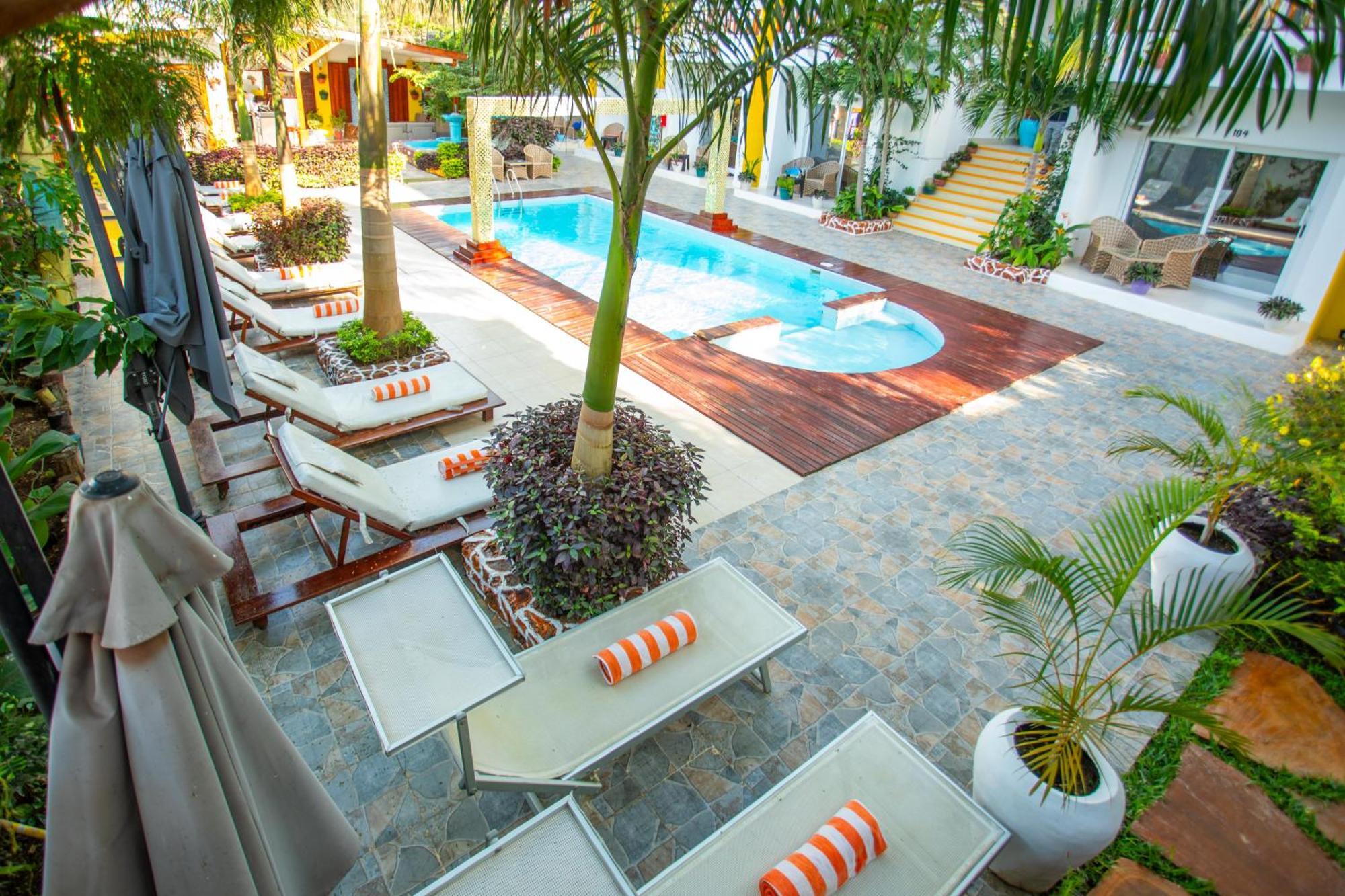 Hotel Canary & 4*