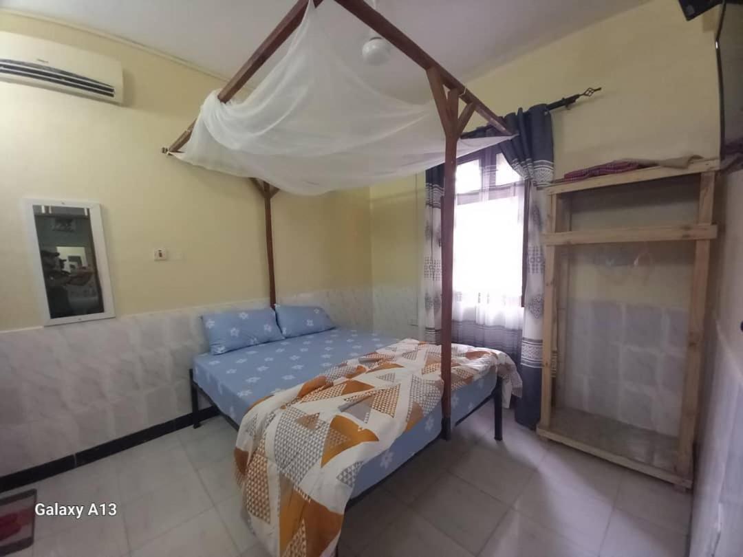 Hostel Rafiki