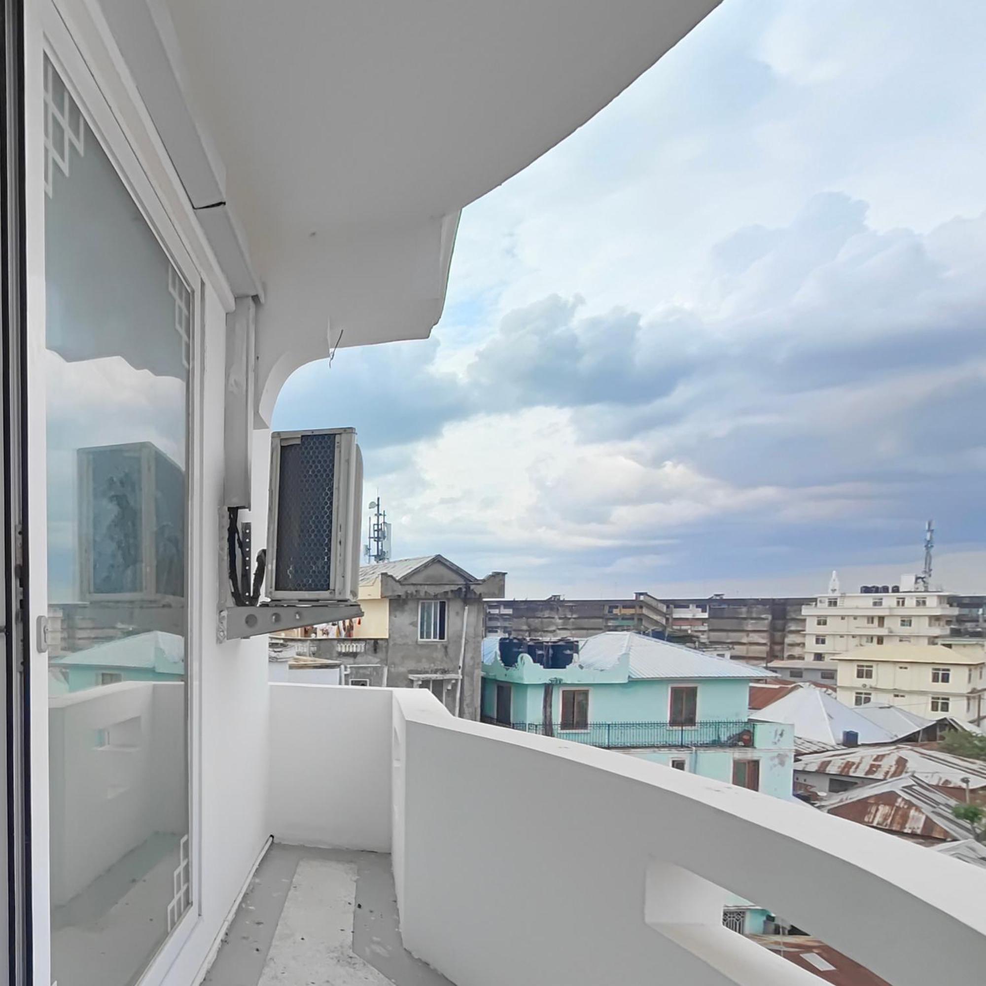 Ayaa Luxury 3rd Floor Apartment Zanzibar