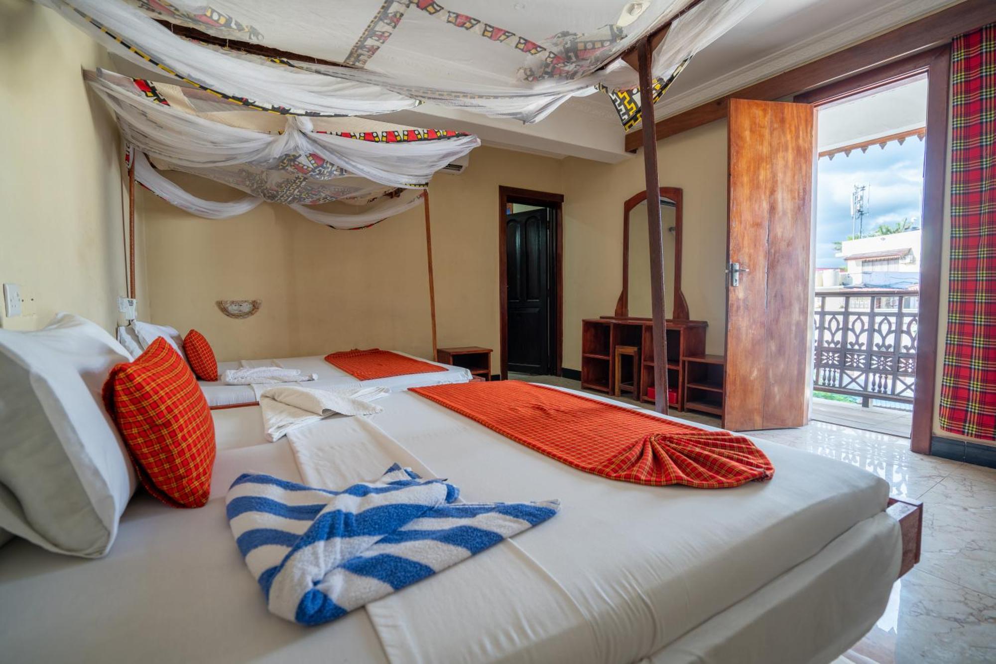 Stonetown View Hotel