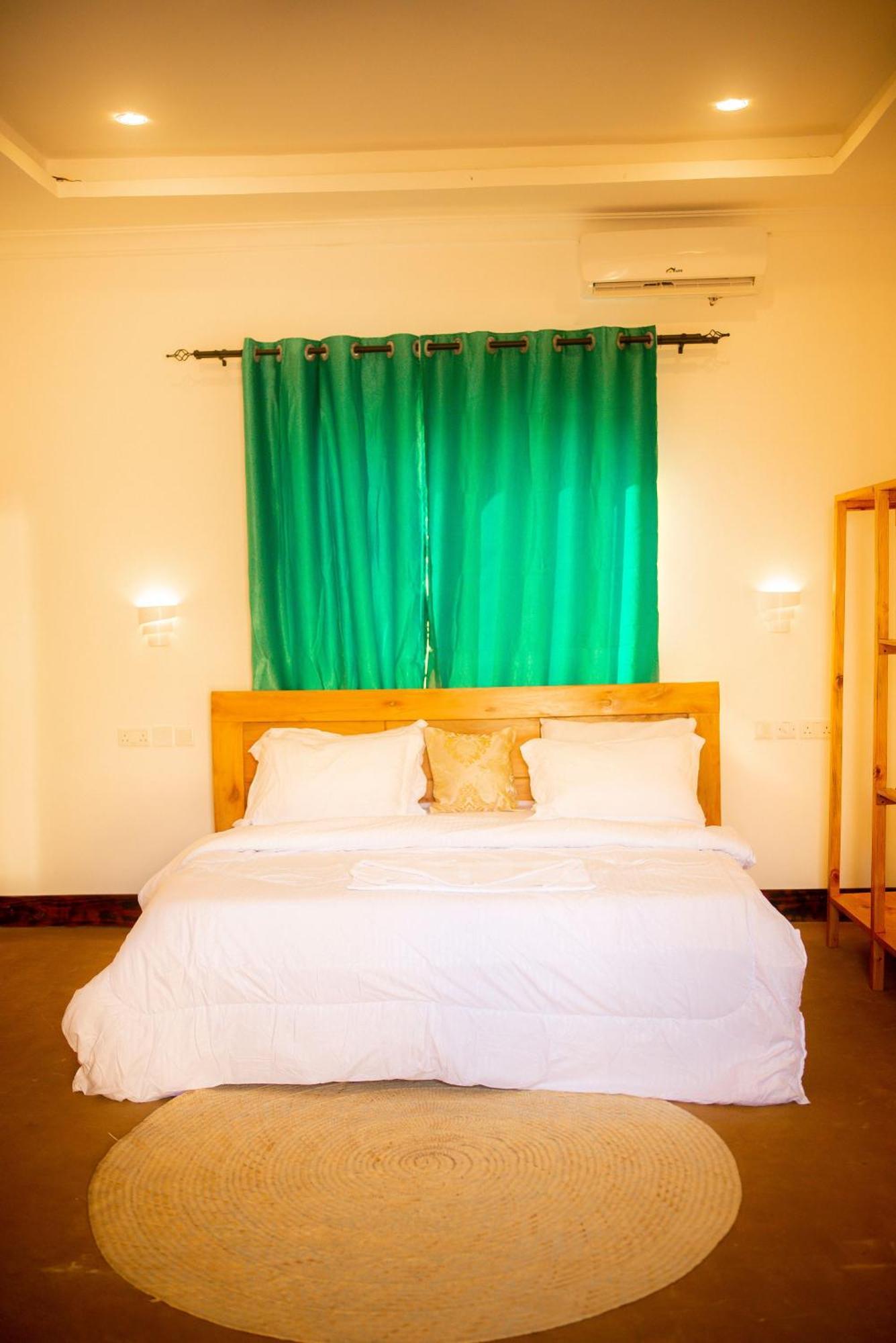 Palm Cultural Village Hotel 4*