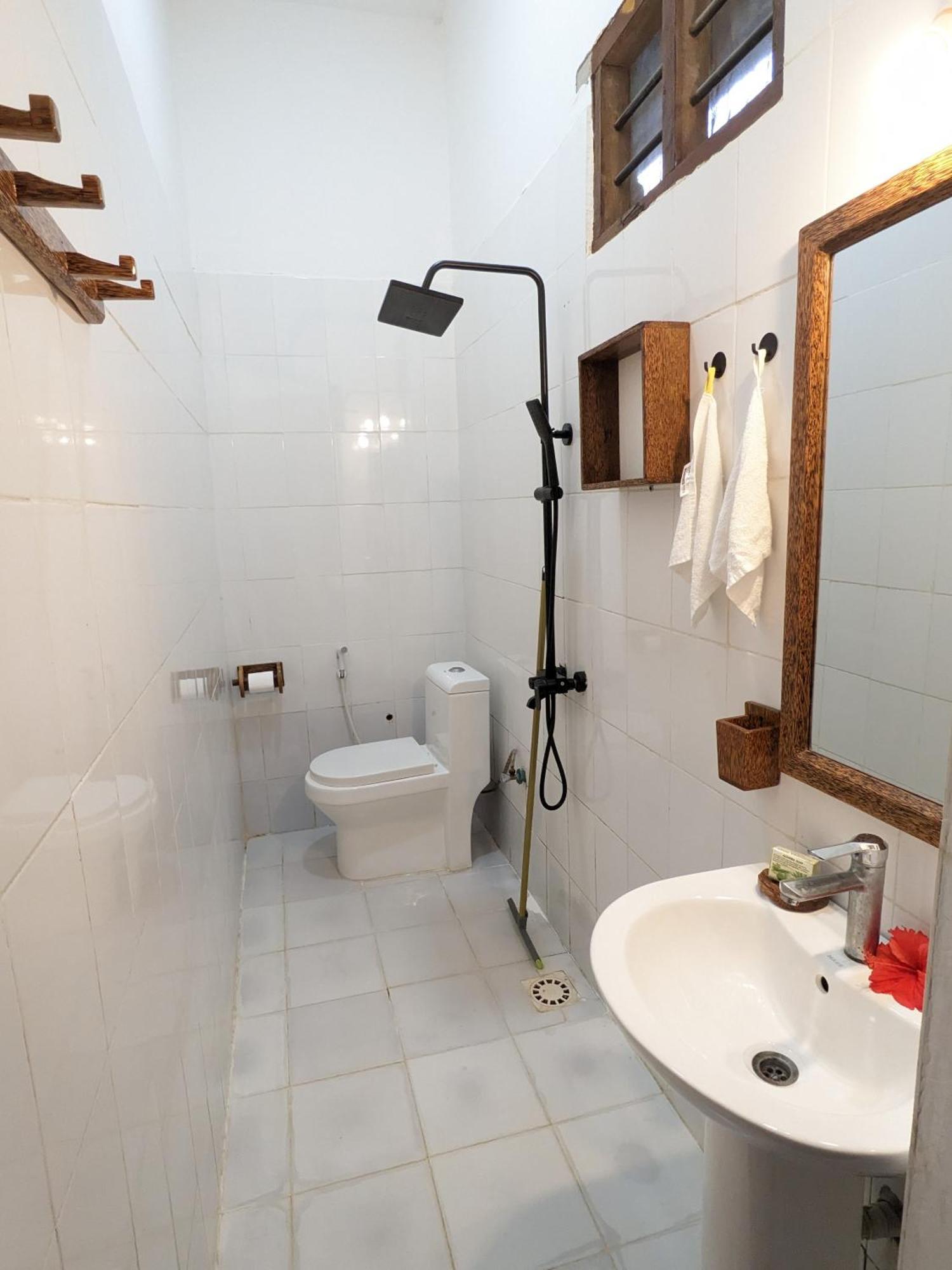 Mkadi Beach House Nungwi