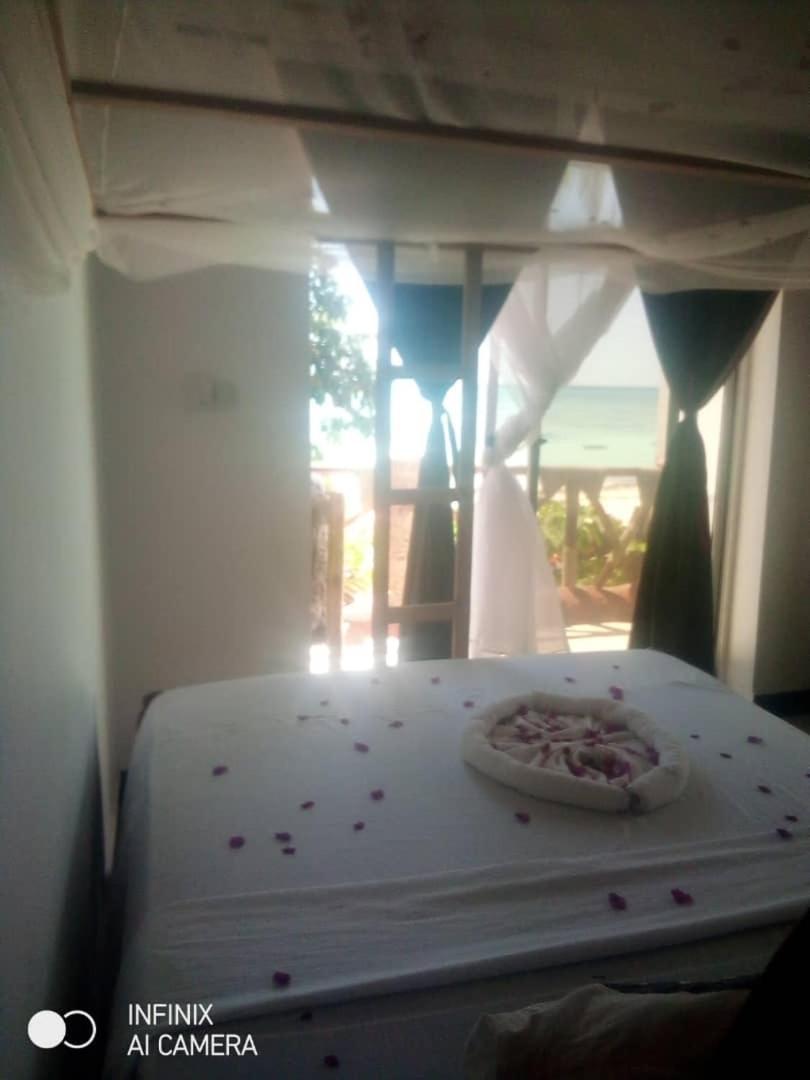 Kassandra Beach 2* Nungwi
