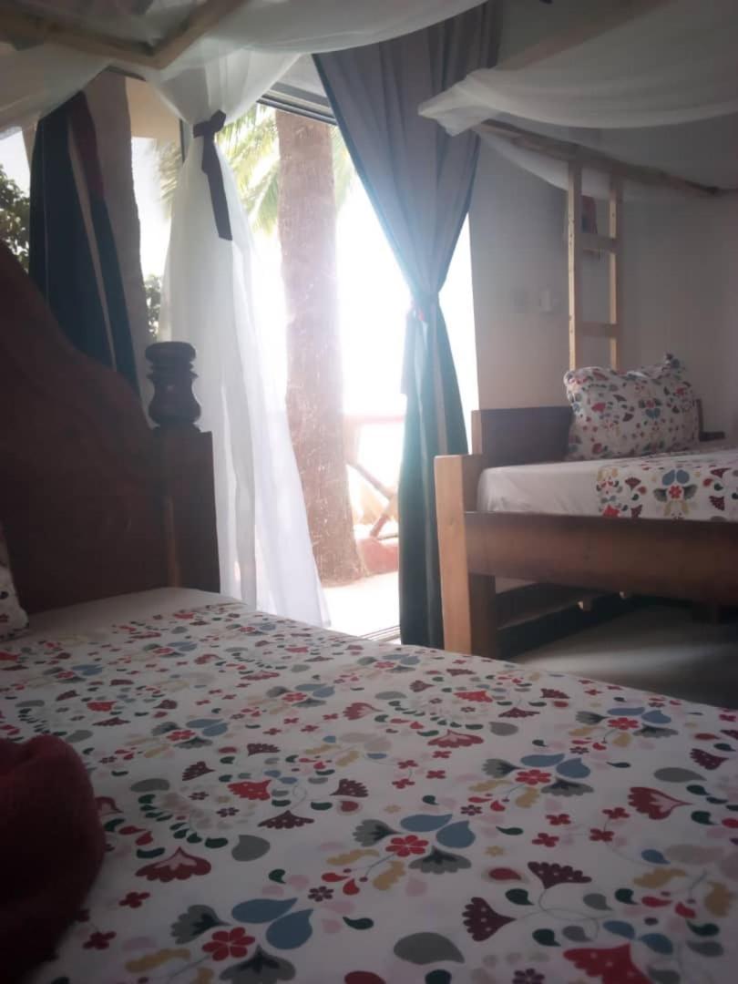 Kassandra Beach Hotel 2*