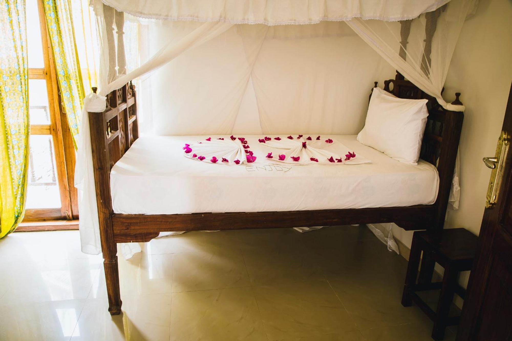 Hotel Moonshine Boutique