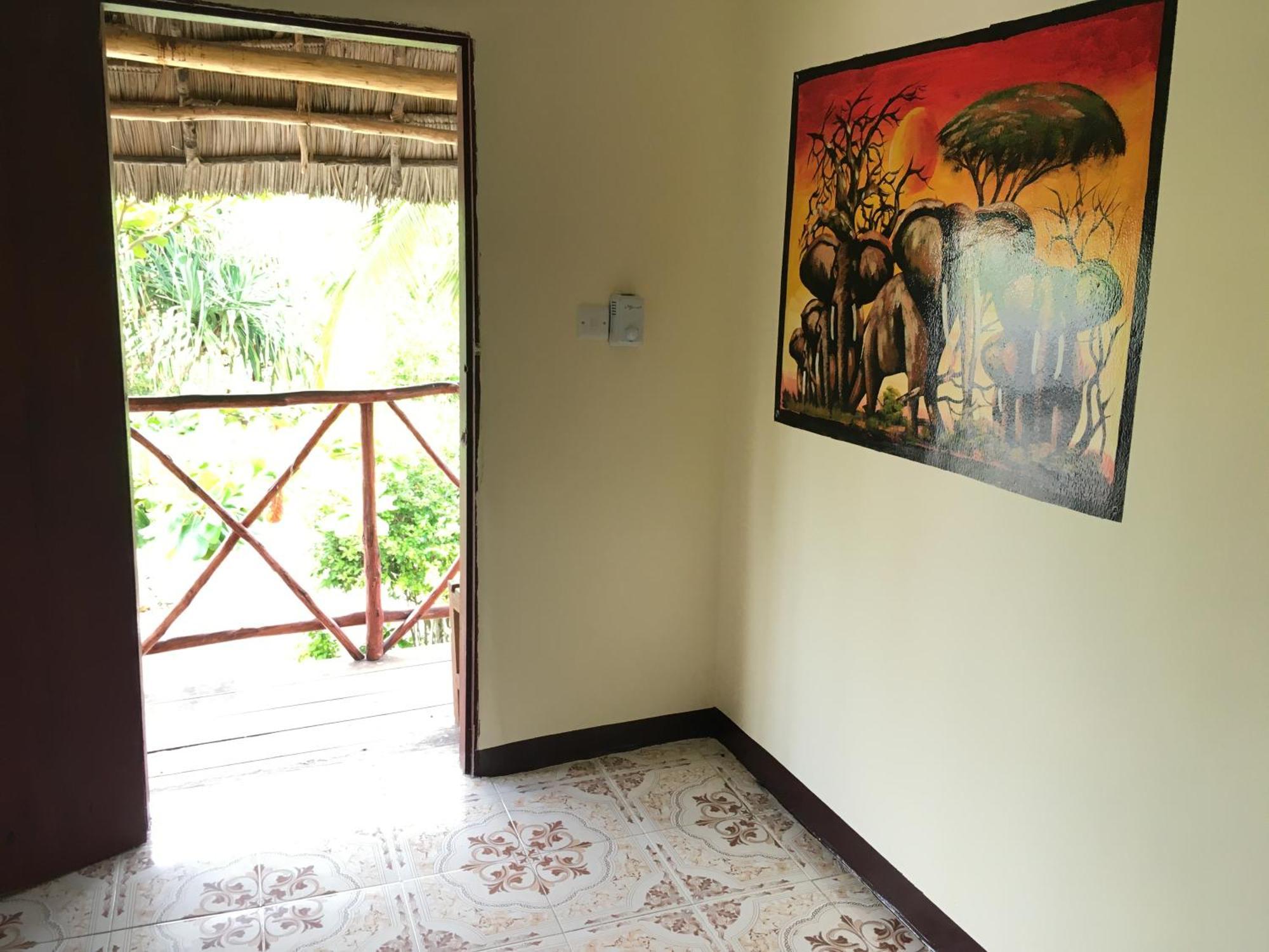 Mount Zion Lodge Michamvi Kae