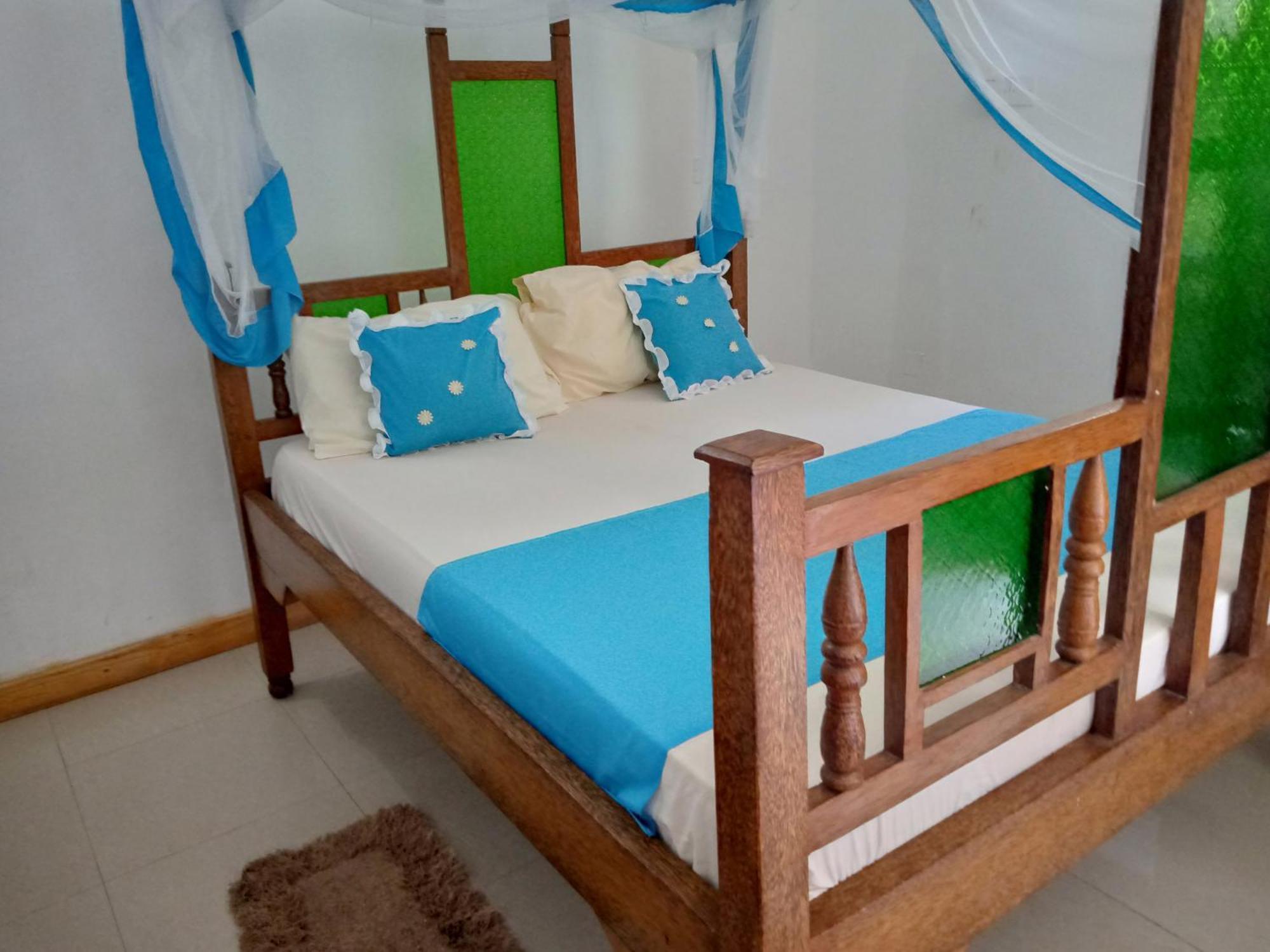 Kivulini And Restaurant Bed & Breakfast Nungwi