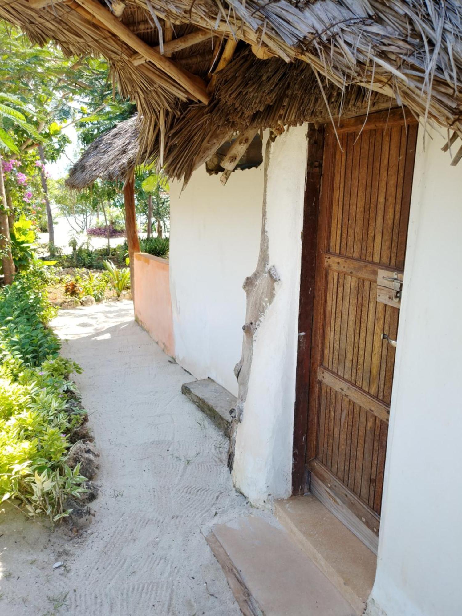 Lodge Afya Village At The Sea