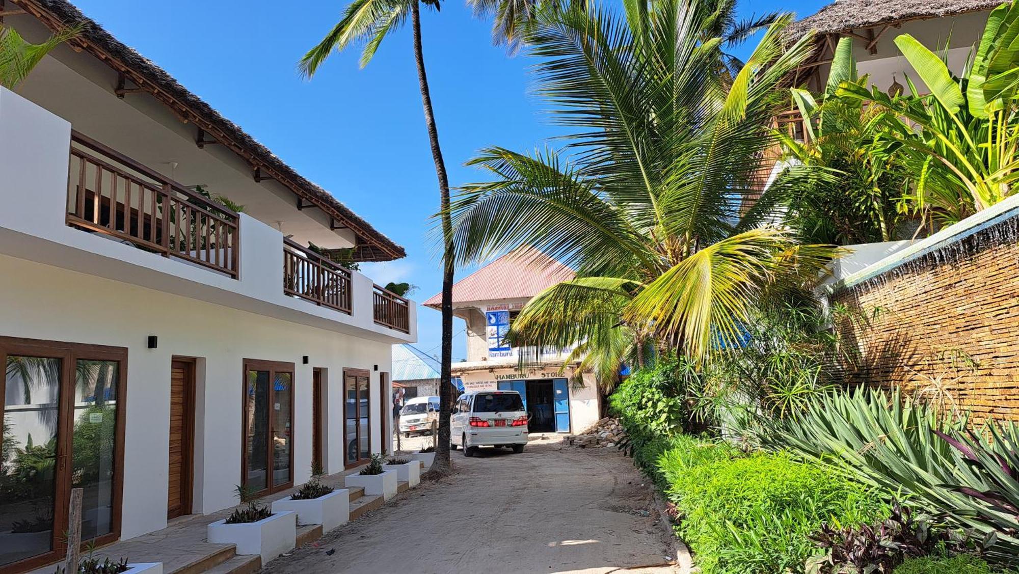 Hotel Aluna