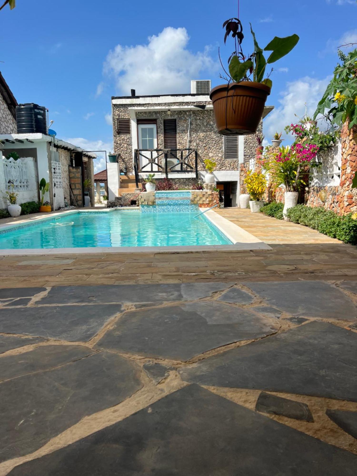 Guest house Malcom 3*