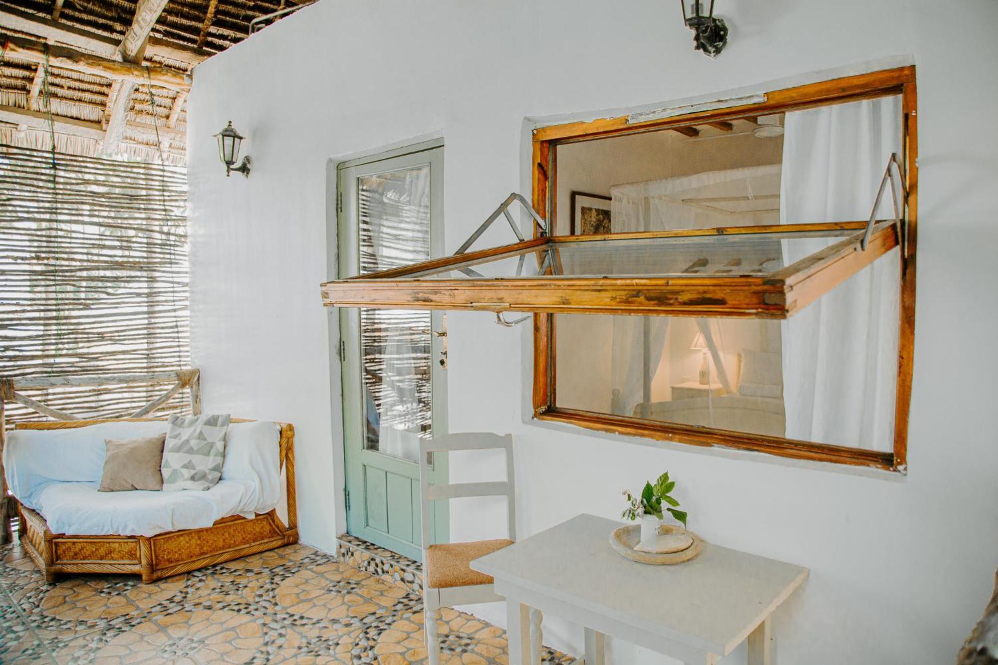 Bed & Breakfast Ocean Boho House