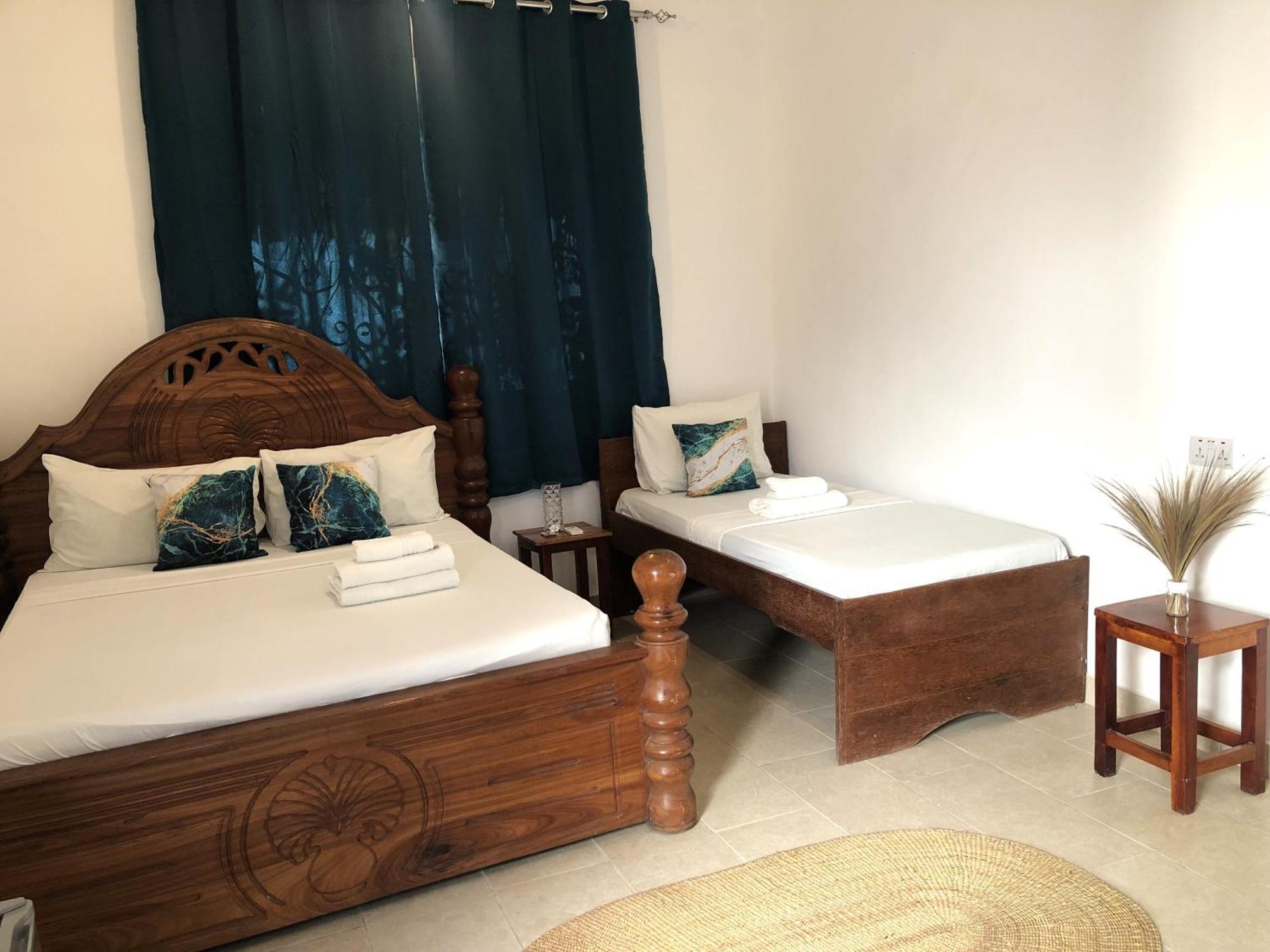 Cezere The Palm Hotel Paje