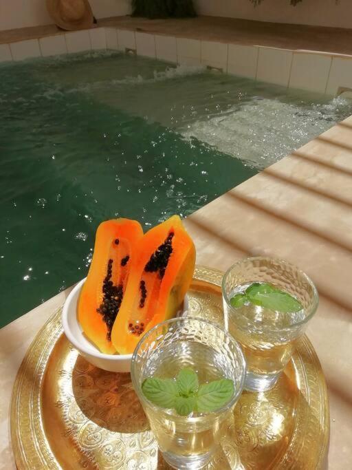 Hayam Private Pool 1min Serviced Villa *