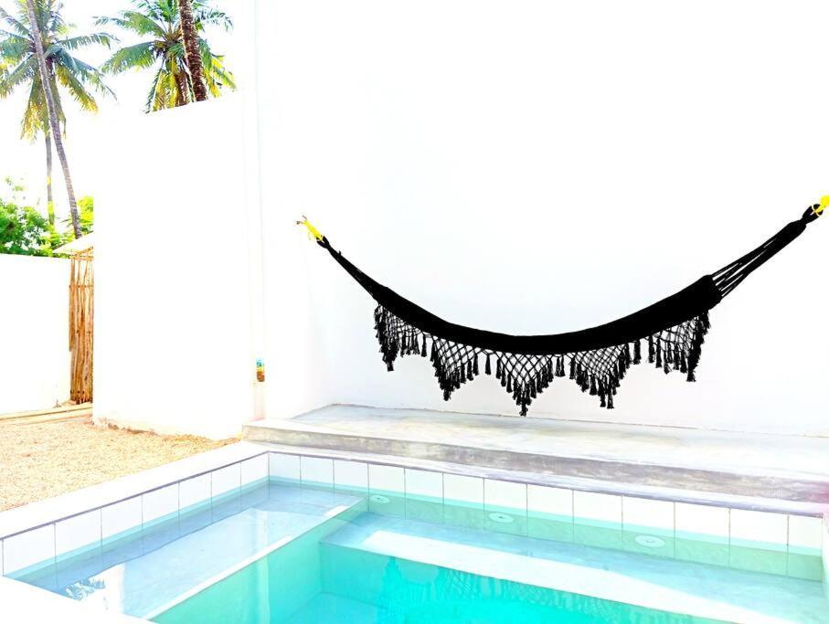 Hayam Private Pool 1min Serviced
