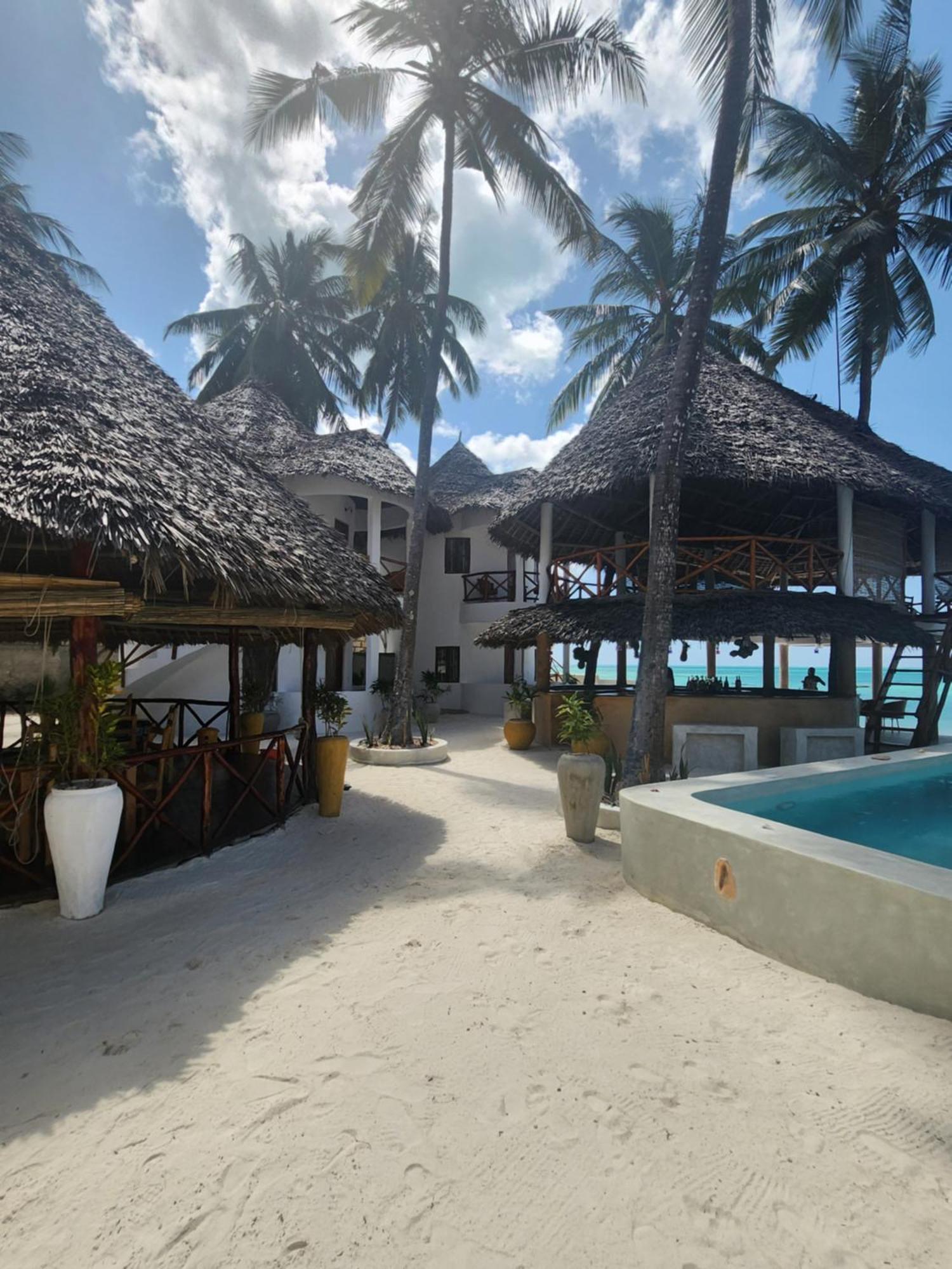 Jerry Hotel *