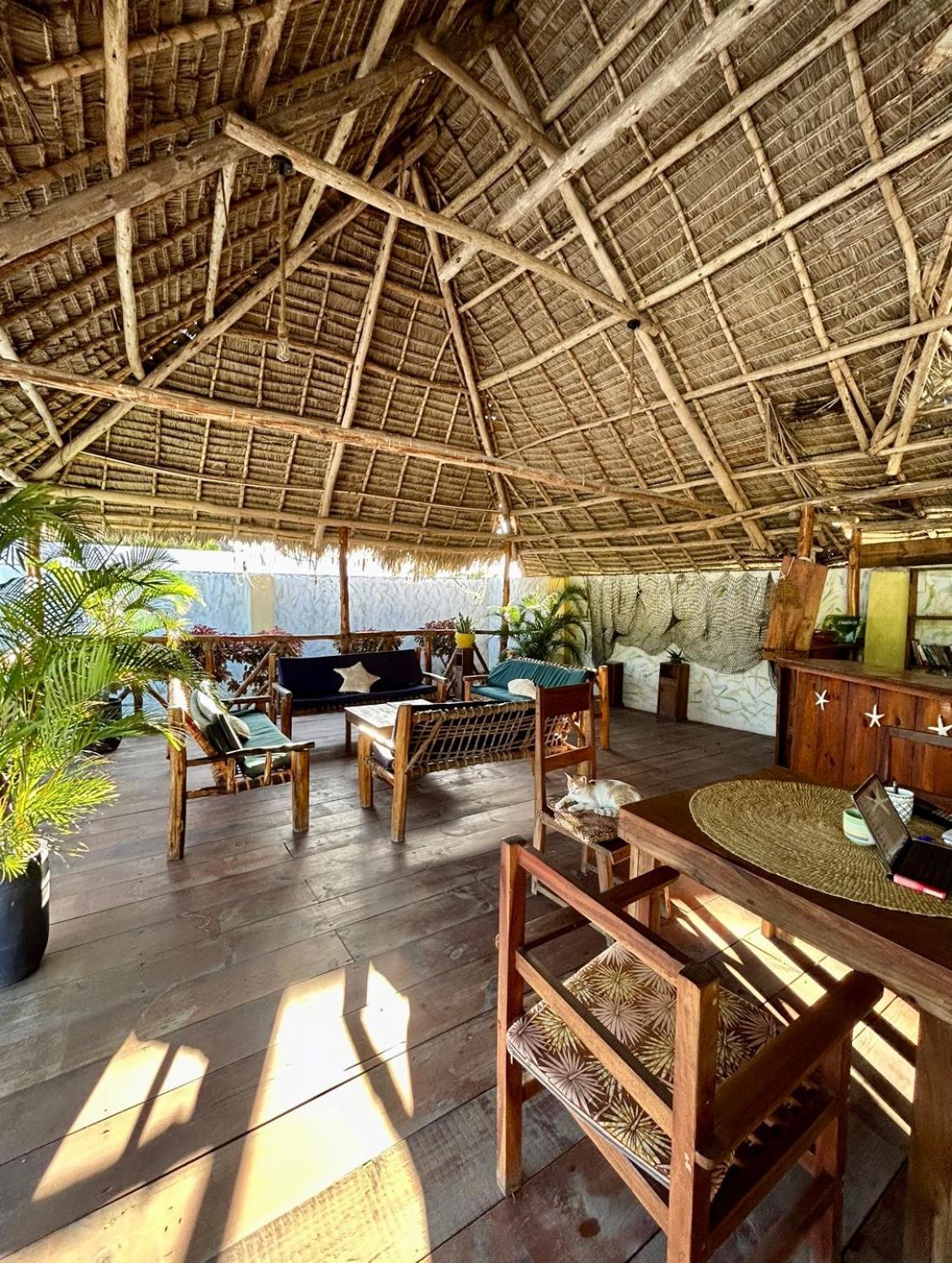 Shamba Hotel 2*