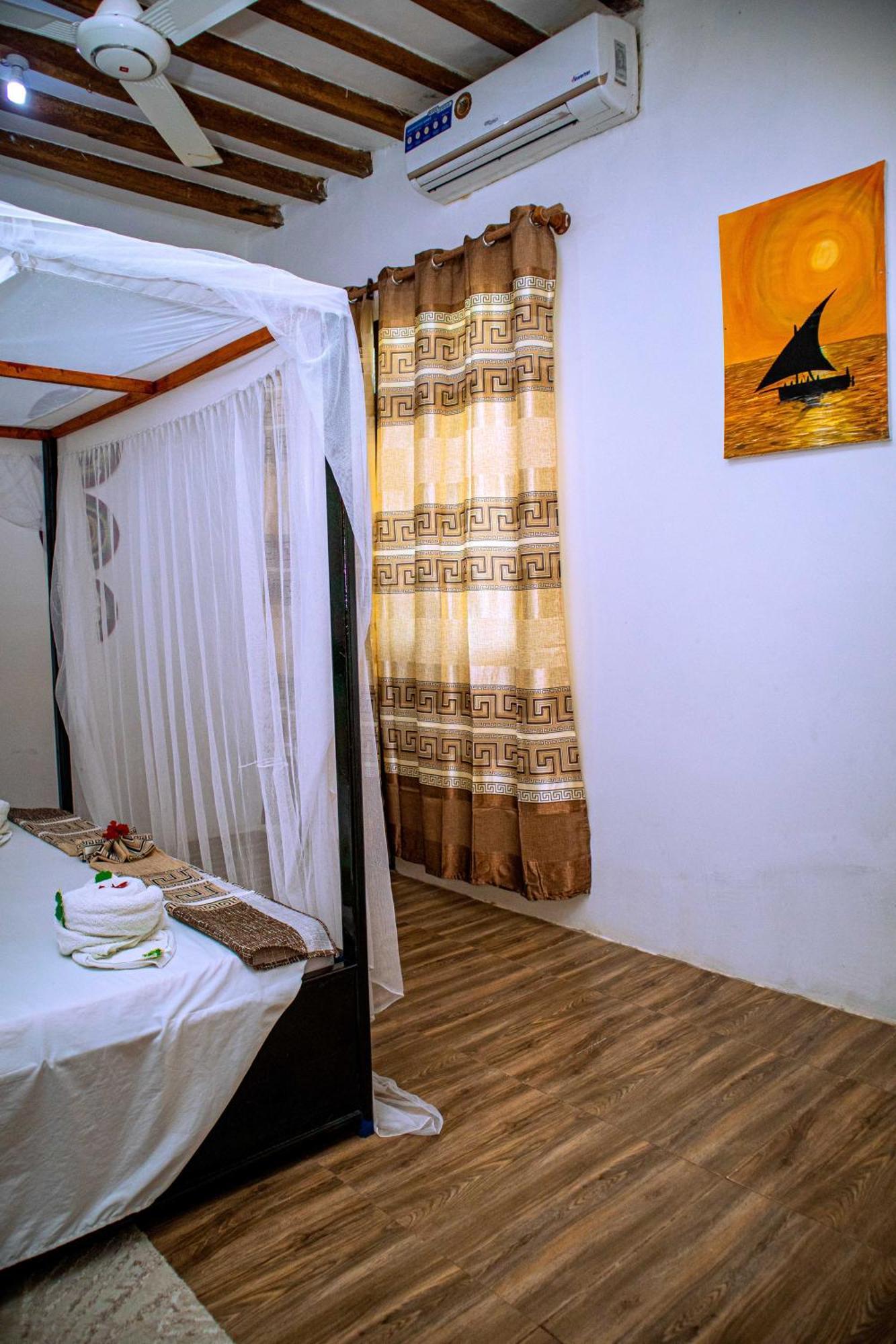 Ondo House * Nungwi