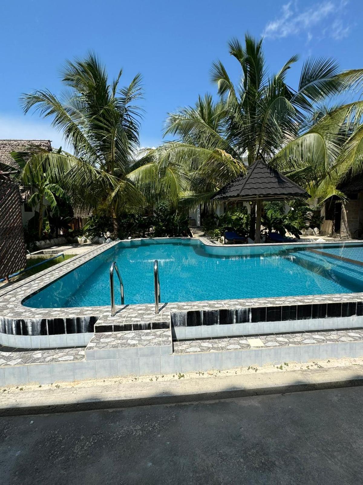 The New Blue Waves 2* Jambiani (Zanzibar)