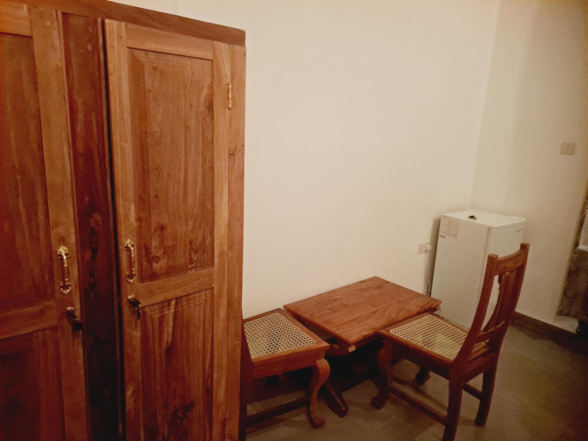 The New Blue Waves Bed & Breakfast 2*