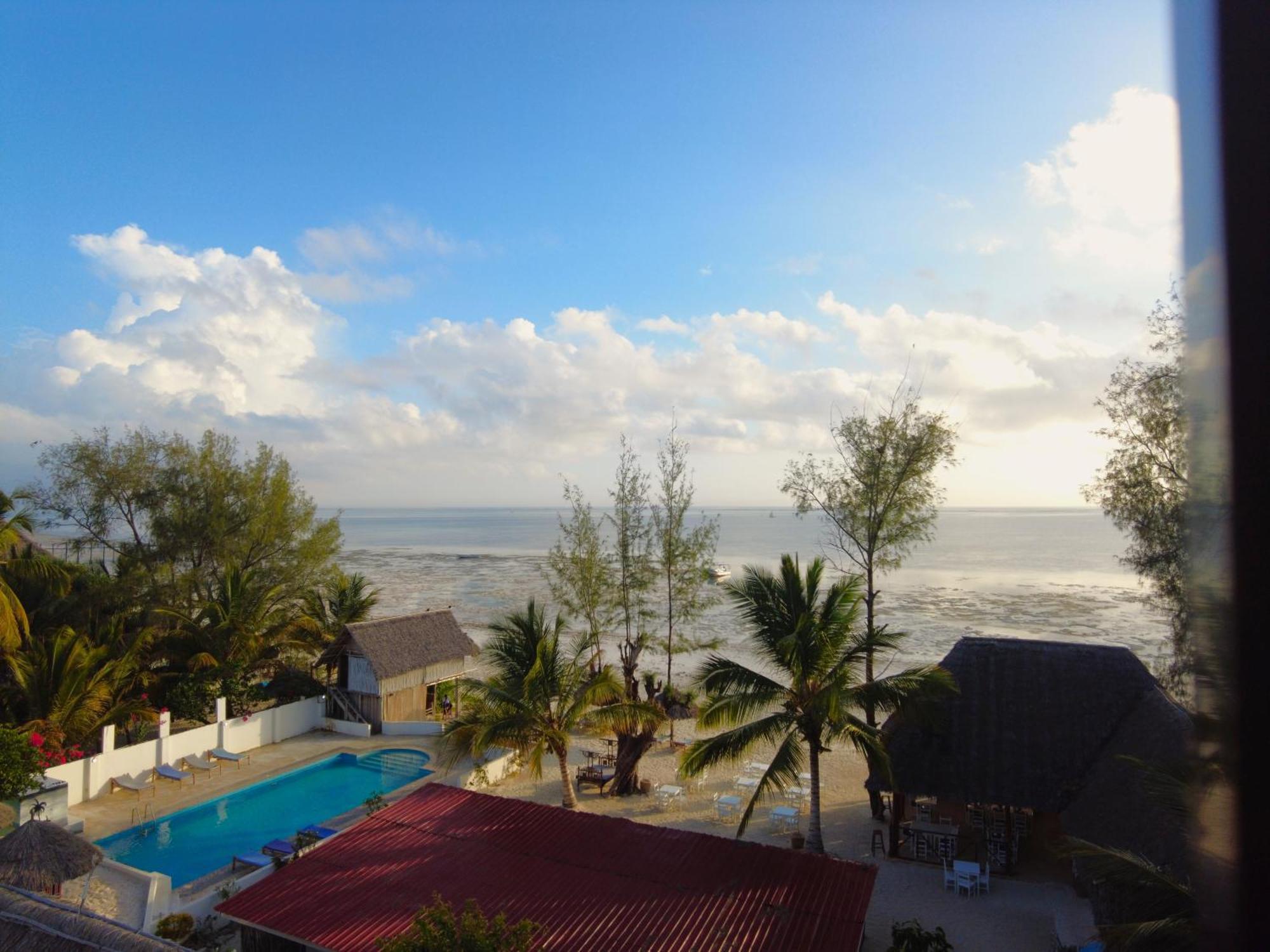 Marea Boutique Resort