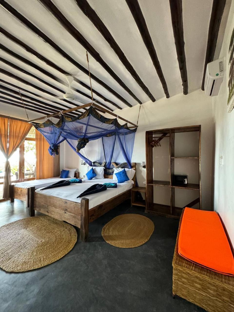 Hotel Bitcoin Zanzibar Michamvi
