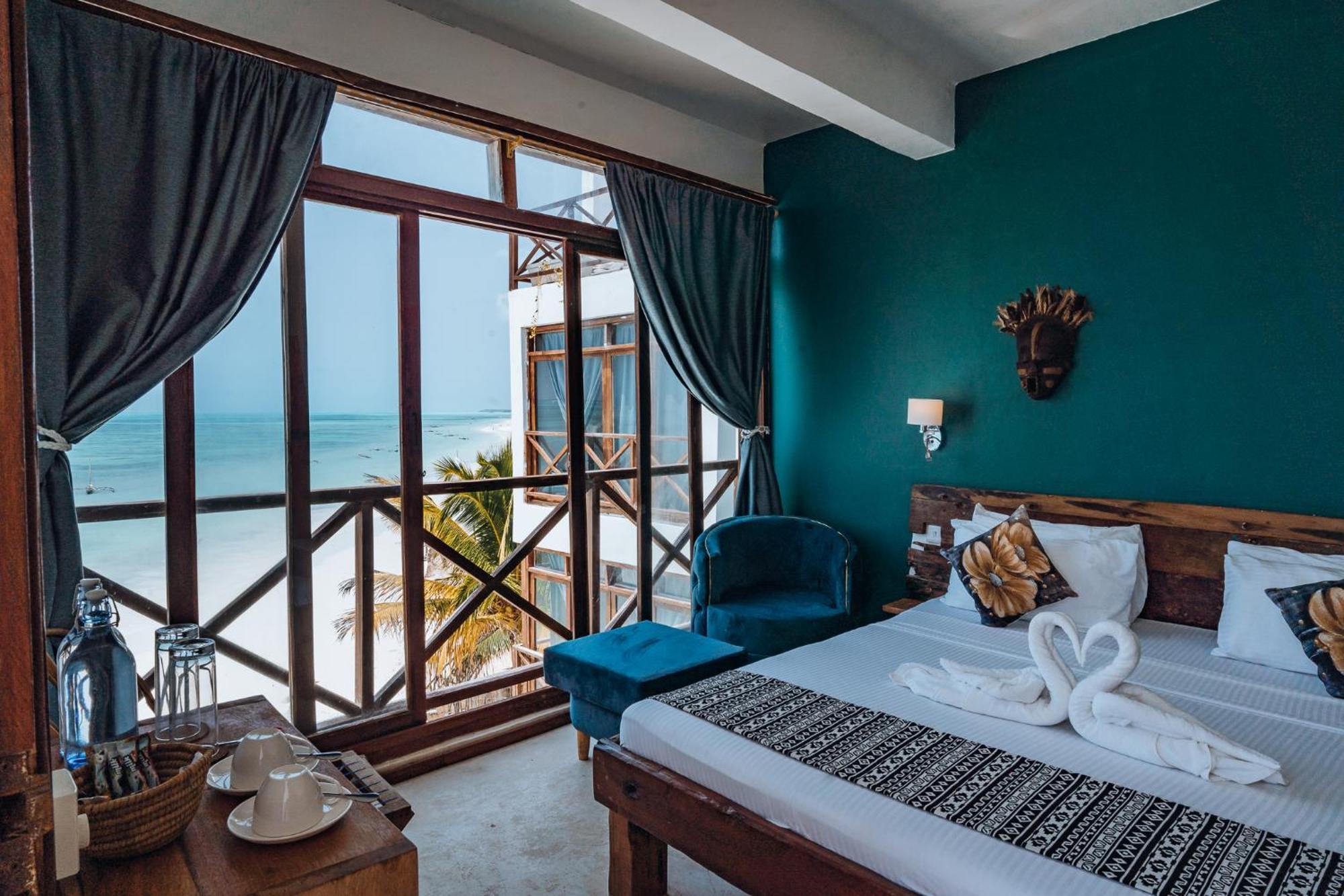 Pili Pili Tropical Hotel