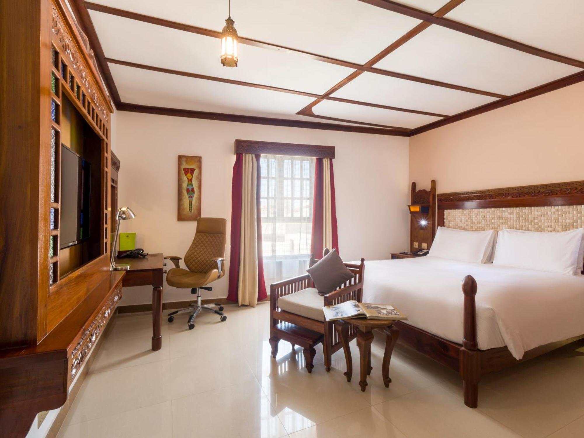 Doubletree By Hilton - Stone Town 4*