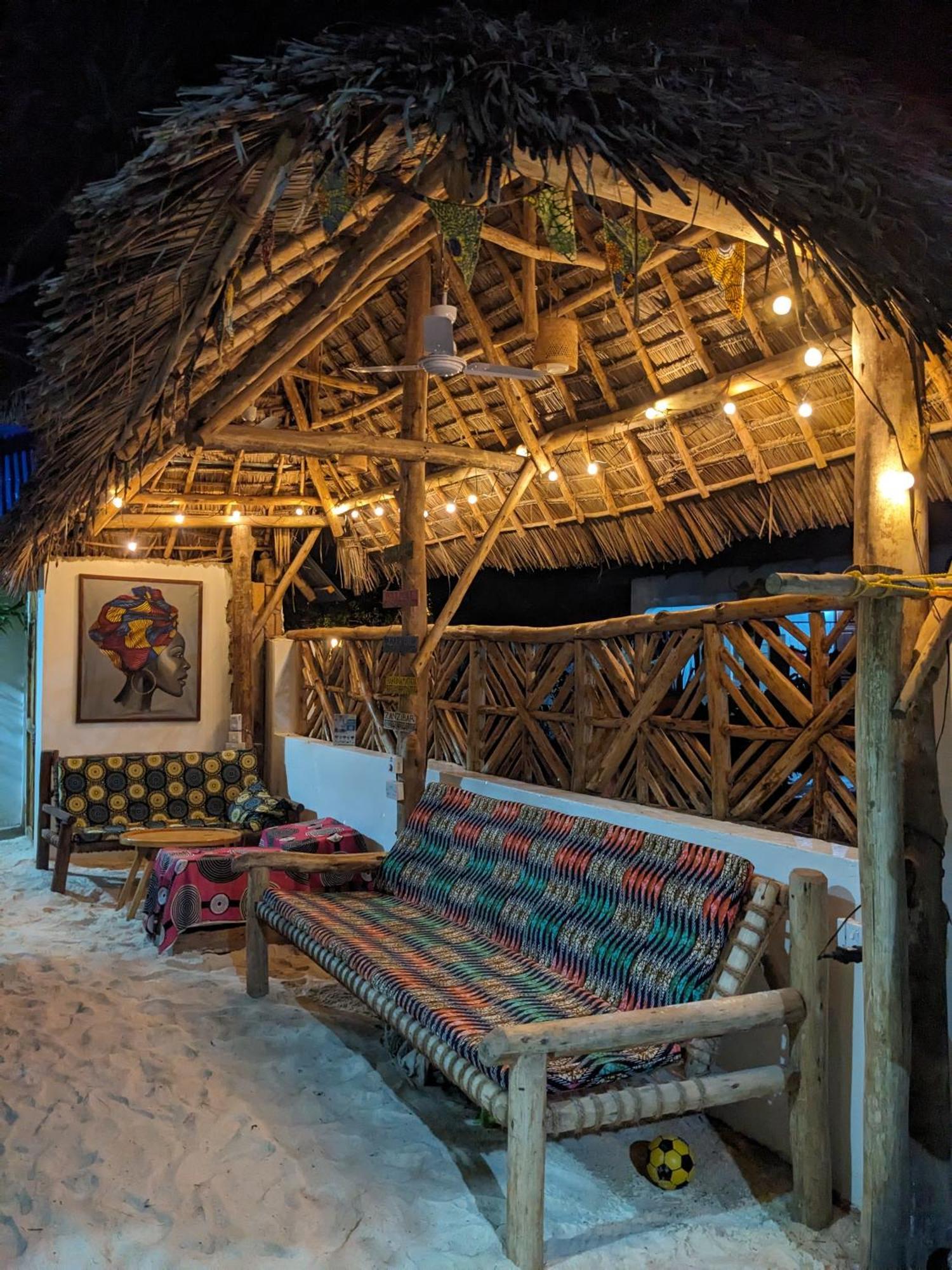 Guest house Mkadi Beach House *