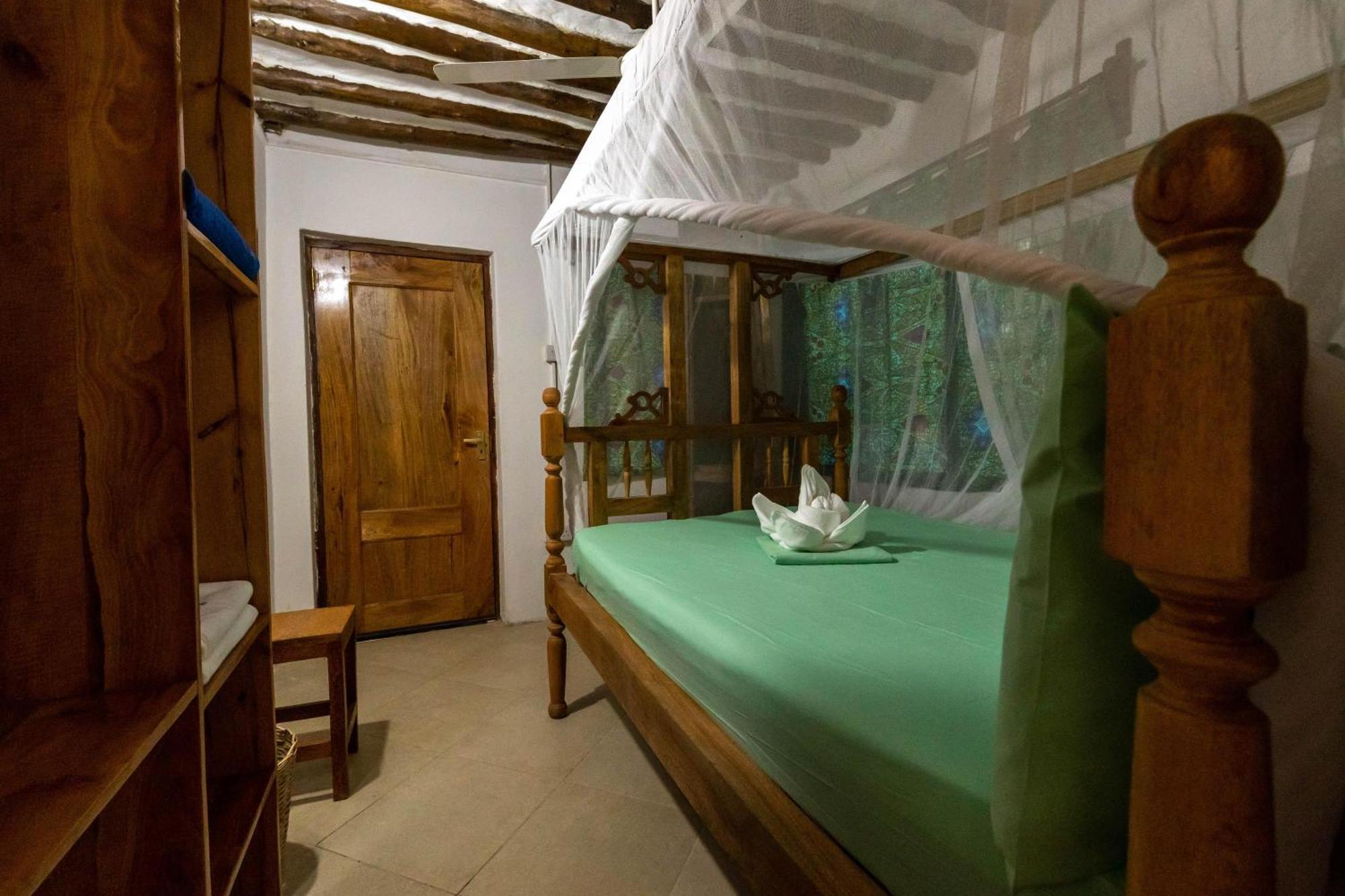 Eden Paradise Hotel