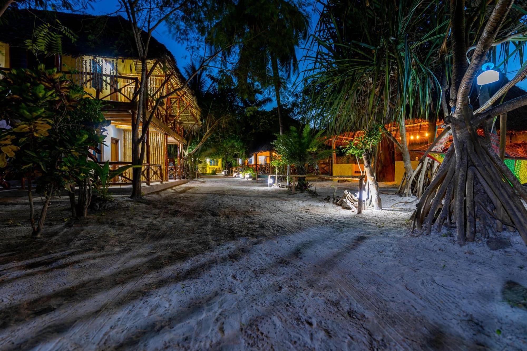 Hotel Eden Paradise Michamvi Kae