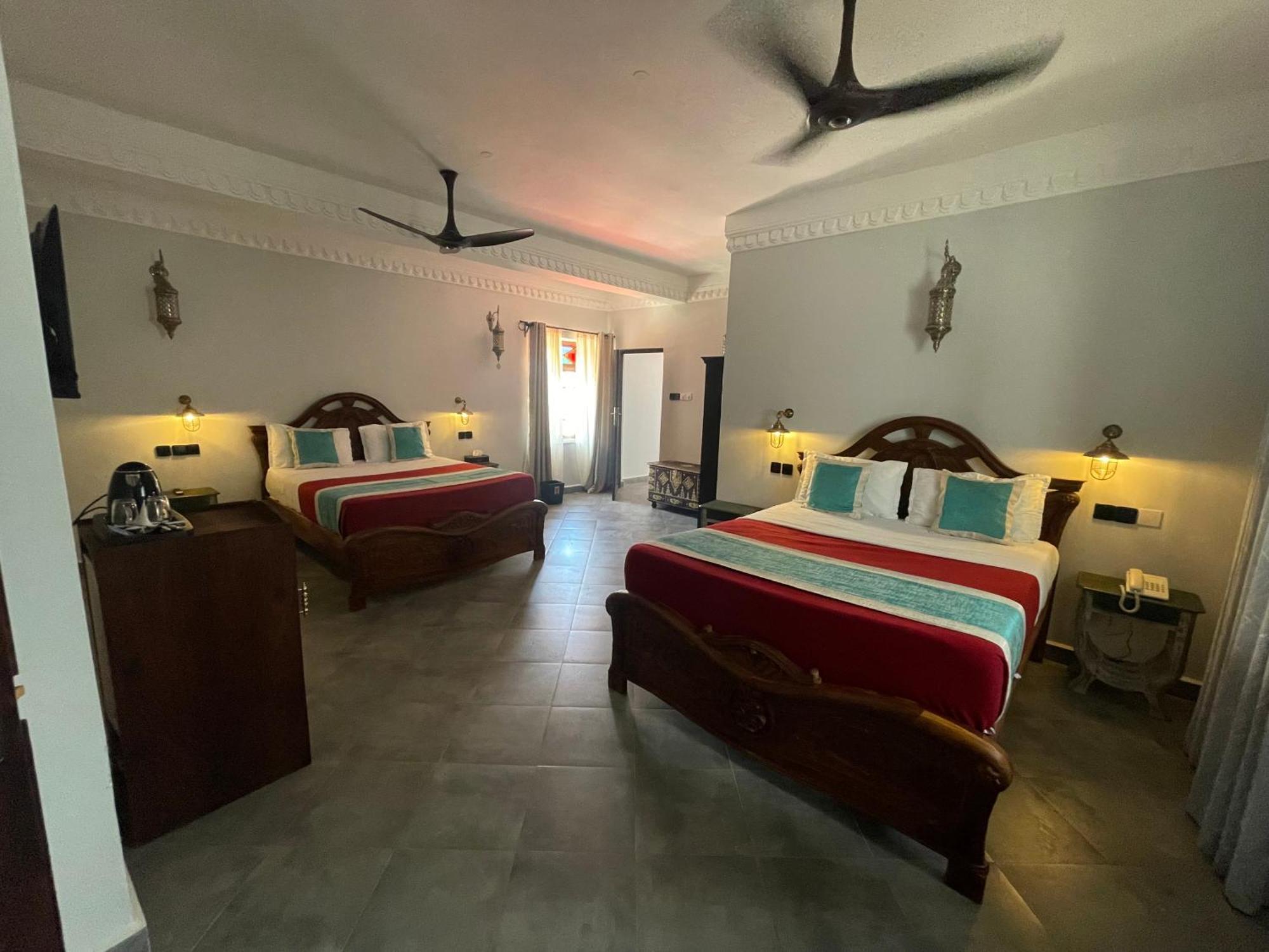 Mizingani Seafront 4*