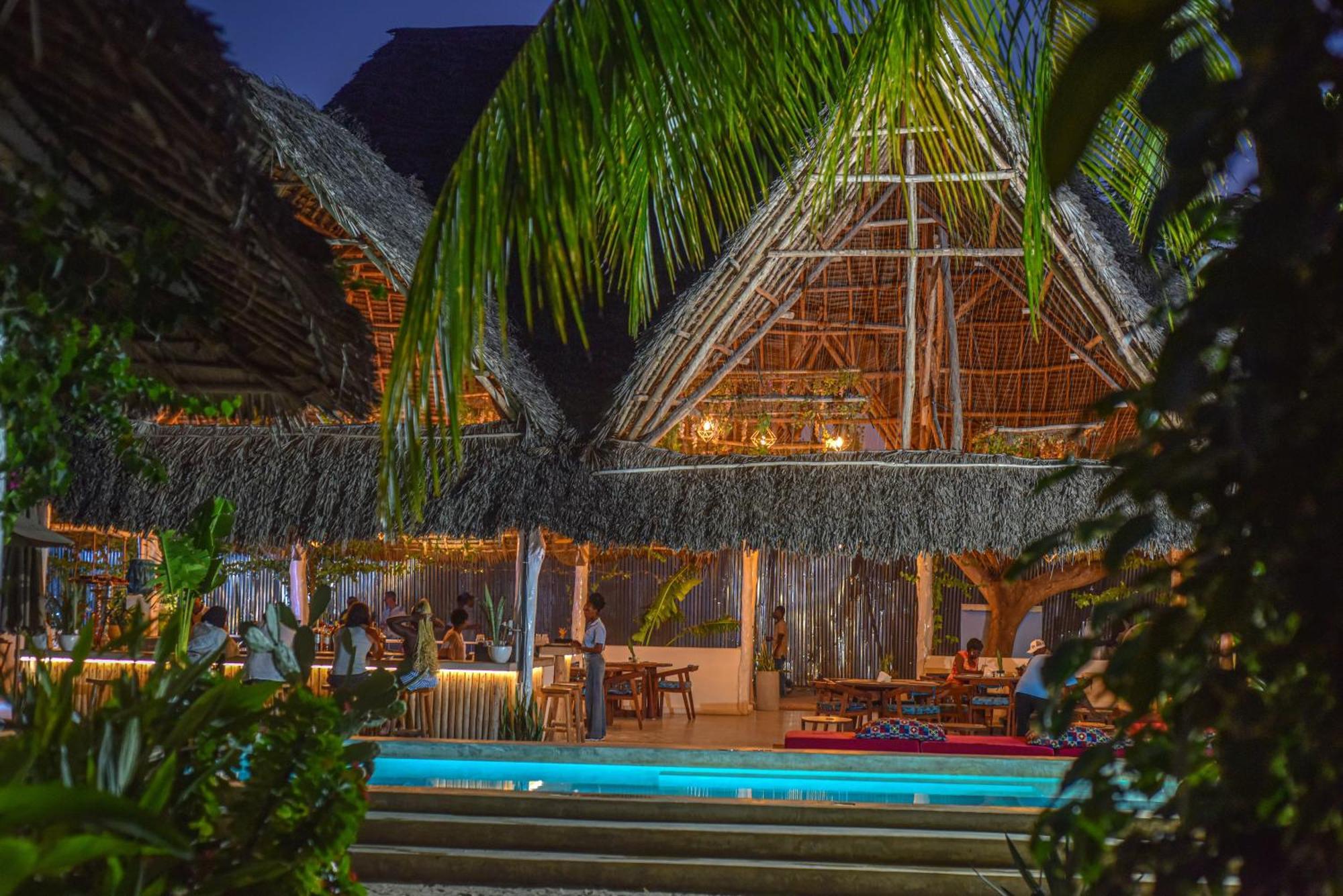 Badolina Hotel *