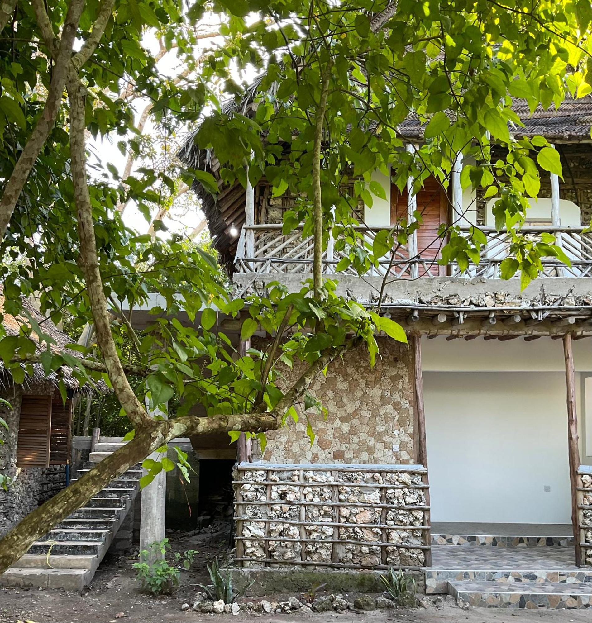Jozanibiospherevillage