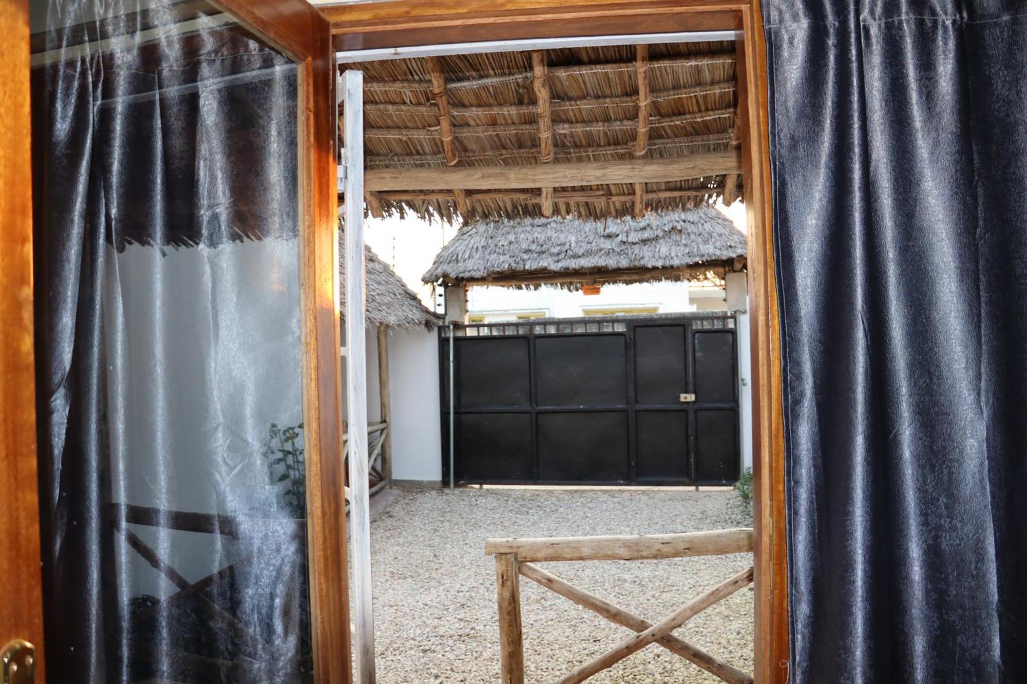 Apartment B Zanzibar
