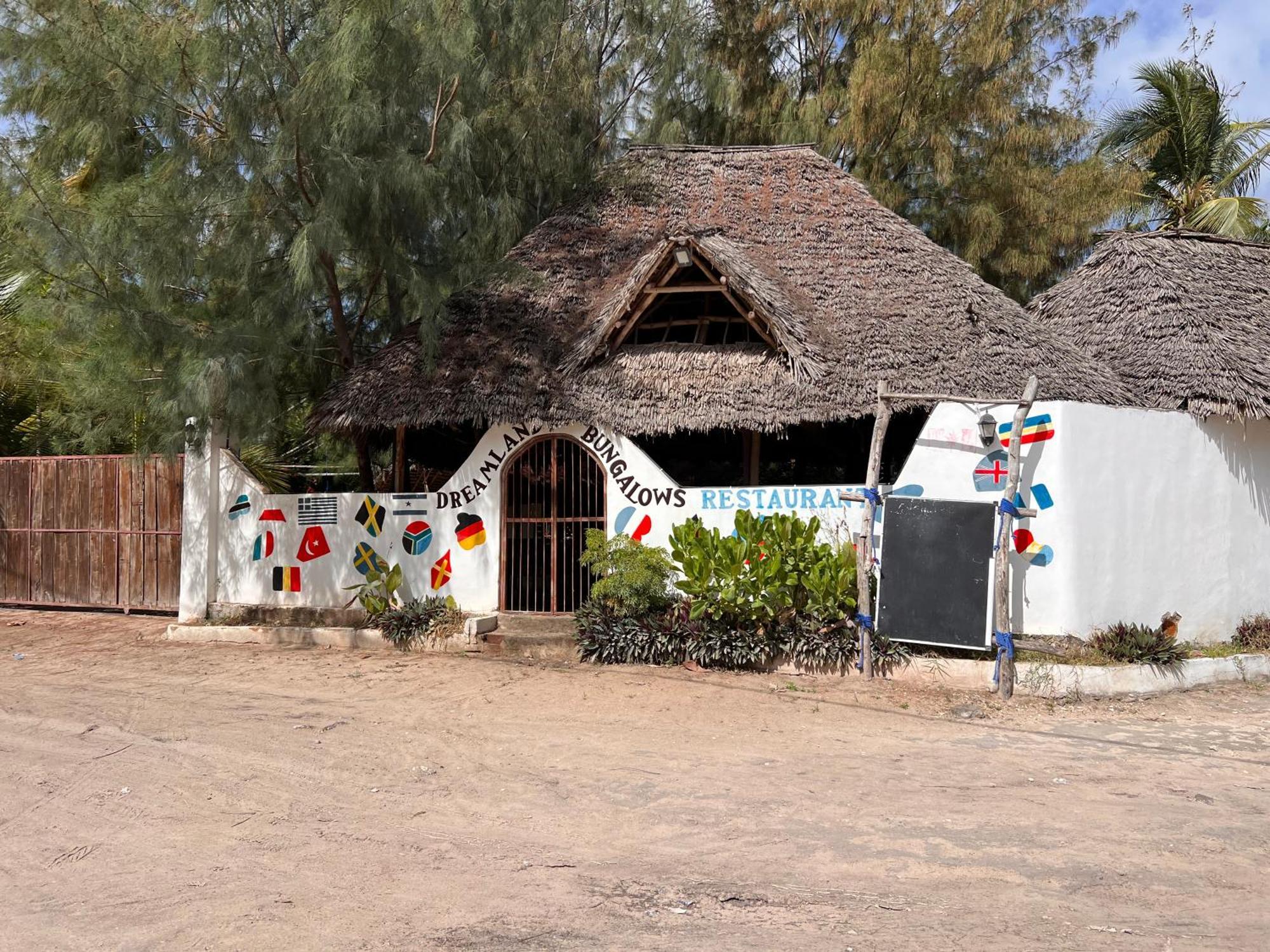 Dreamland Hotel Michamvi Kae